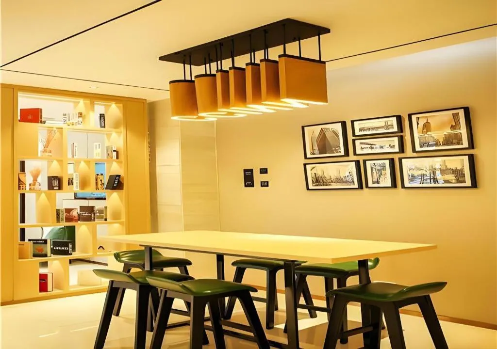 City Comfort Inn Wuzhou Municipal Square