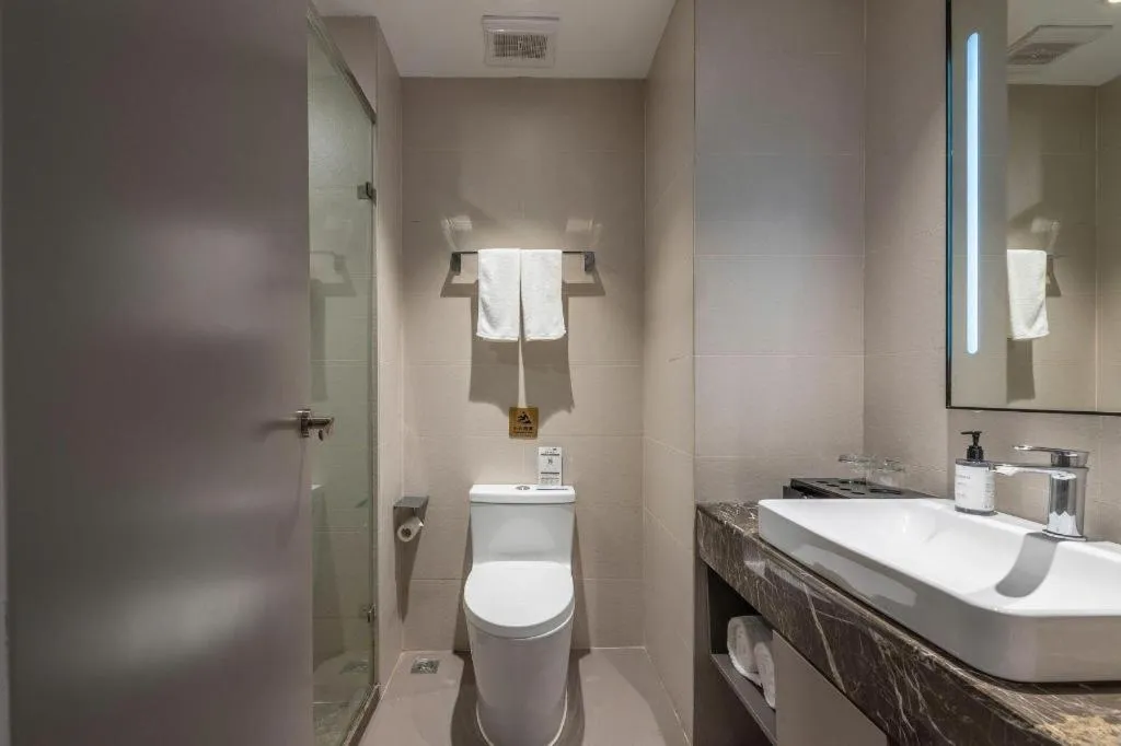 Home Inn Selected Guangzhou Zhujiang New Town Wuyangcun Metro Station