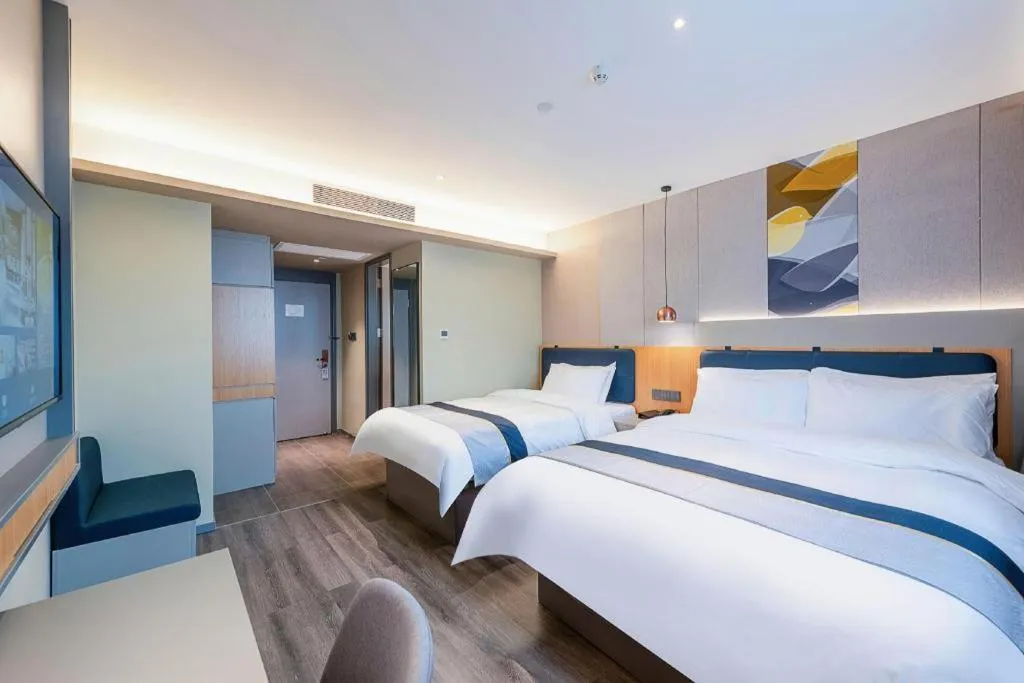 Bed in Home Inn Selected Guangzhou Zhujiang New Town Wuyangcun Metro Station