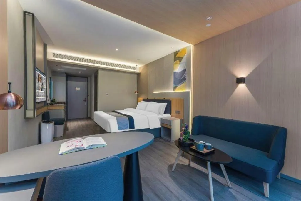 Bed in Home Inn Selected Guangzhou Zhujiang New Town Wuyangcun Metro Station