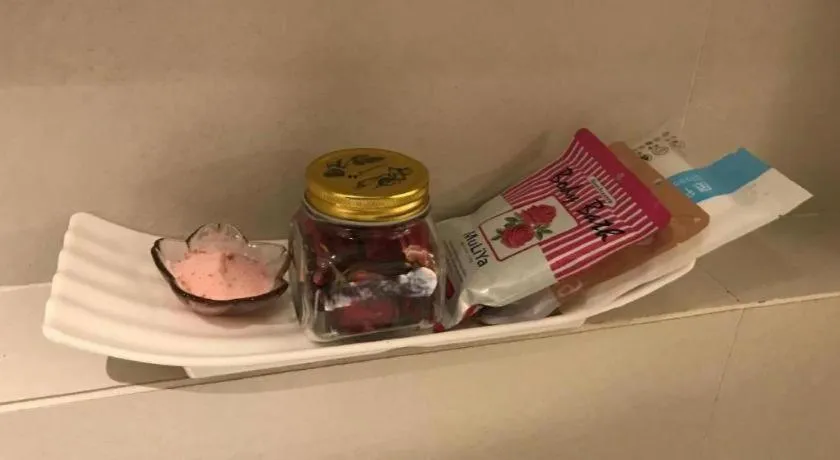 Home Inn Selected Guangzhou Zhujiang New Town Wuyangcun Metro Station