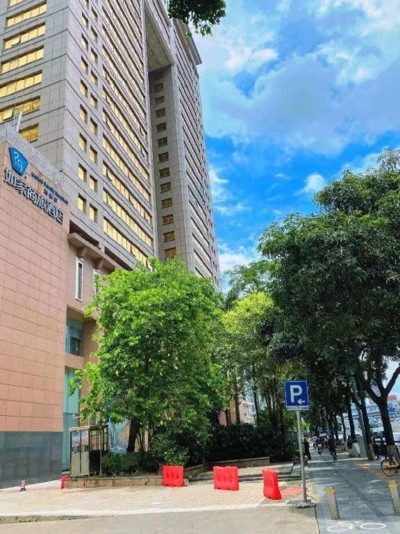 Home Inn Selected Guangzhou Zhujiang New Town Wuyangcun Metro Station