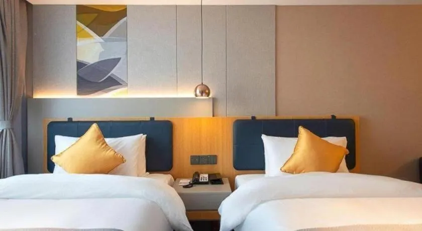 Bed in Home Inn Selected Guangzhou Zhujiang New Town Wuyangcun Metro Station