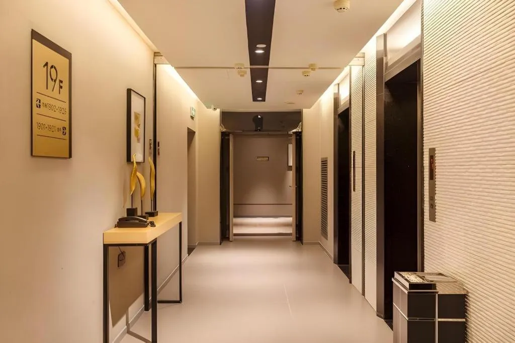 Home Inn Selected Guangzhou Zhujiang New Town Wuyangcun Metro Station