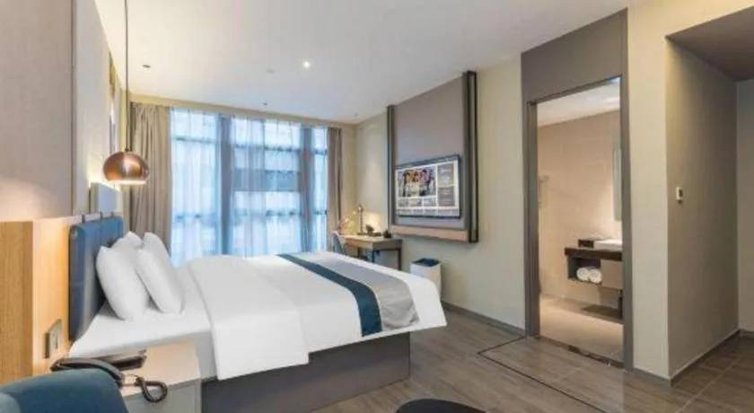 Bed in Home Inn Selected Guangzhou Zhujiang New Town Wuyangcun Metro Station