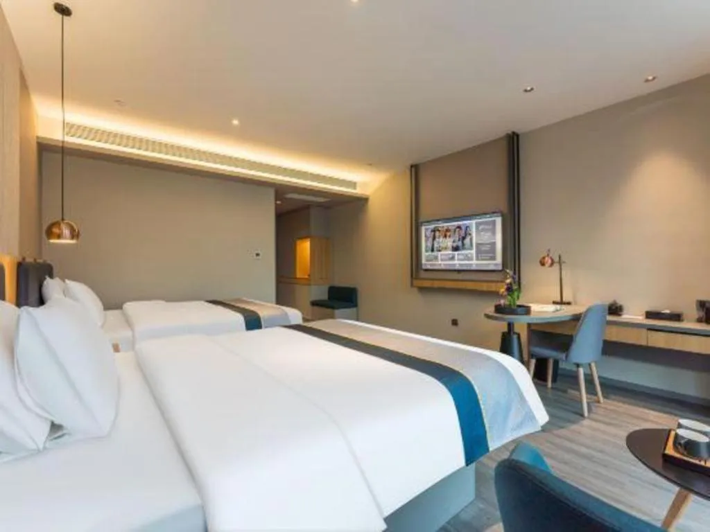 Bed in Home Inn Selected Guangzhou Zhujiang New Town Wuyangcun Metro Station