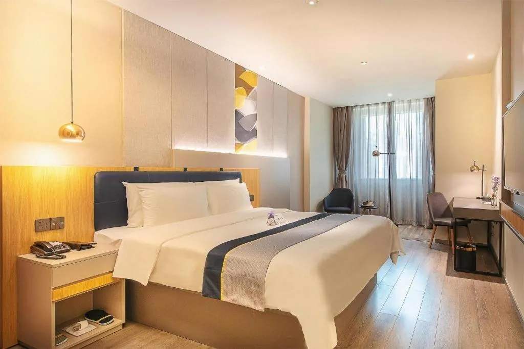 Bed in Home Inn Selected Guangzhou Zhujiang New Town Wuyangcun Metro Station