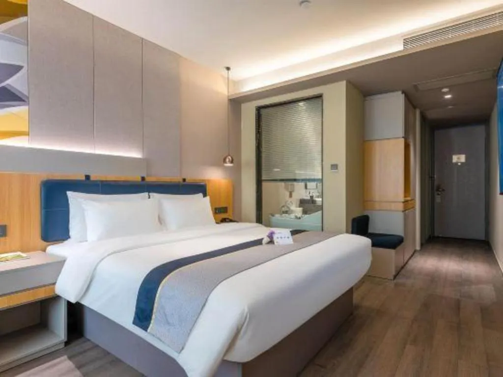 Bed in Home Inn Selected Guangzhou Zhujiang New Town Wuyangcun Metro Station