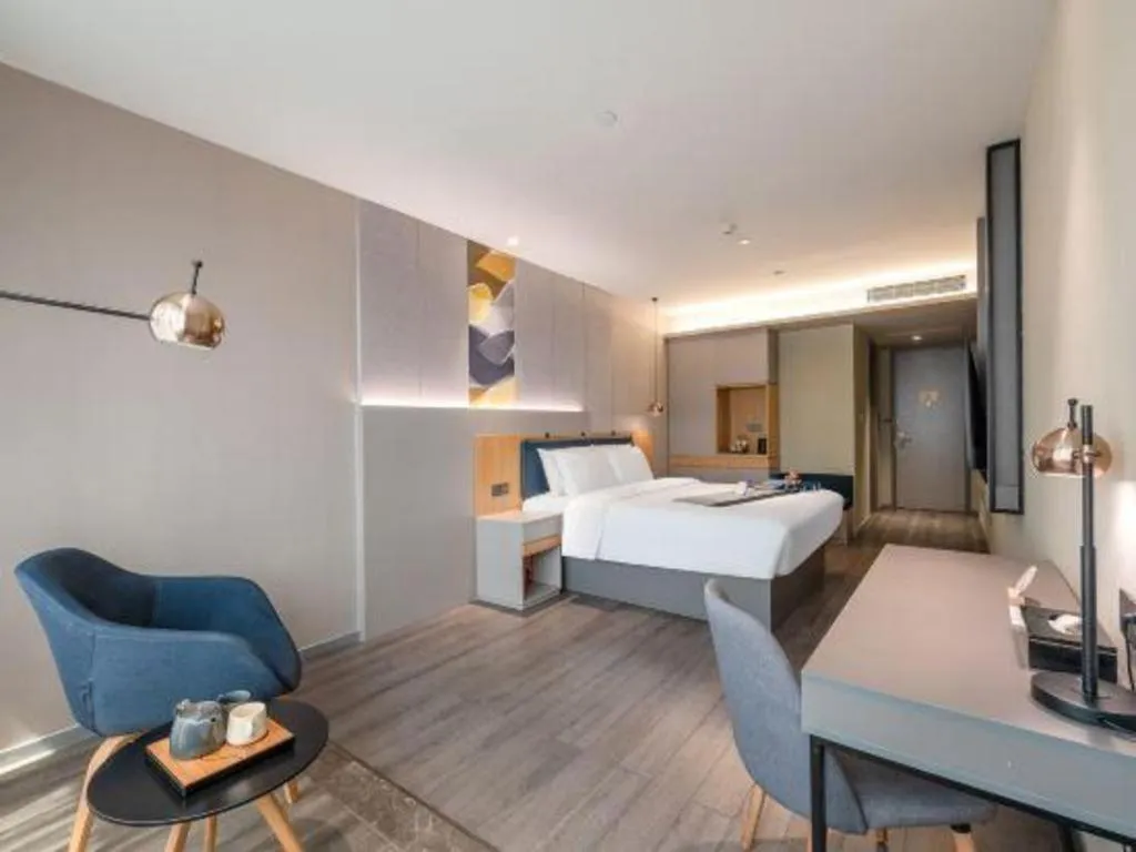 Bed in Home Inn Selected Guangzhou Zhujiang New Town Wuyangcun Metro Station