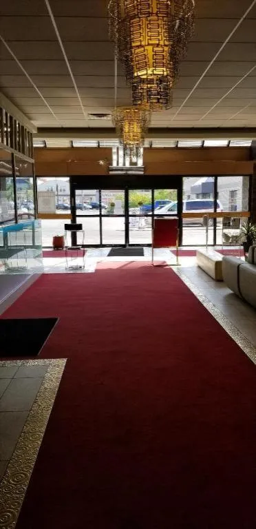 Bedfort Inn & Suites