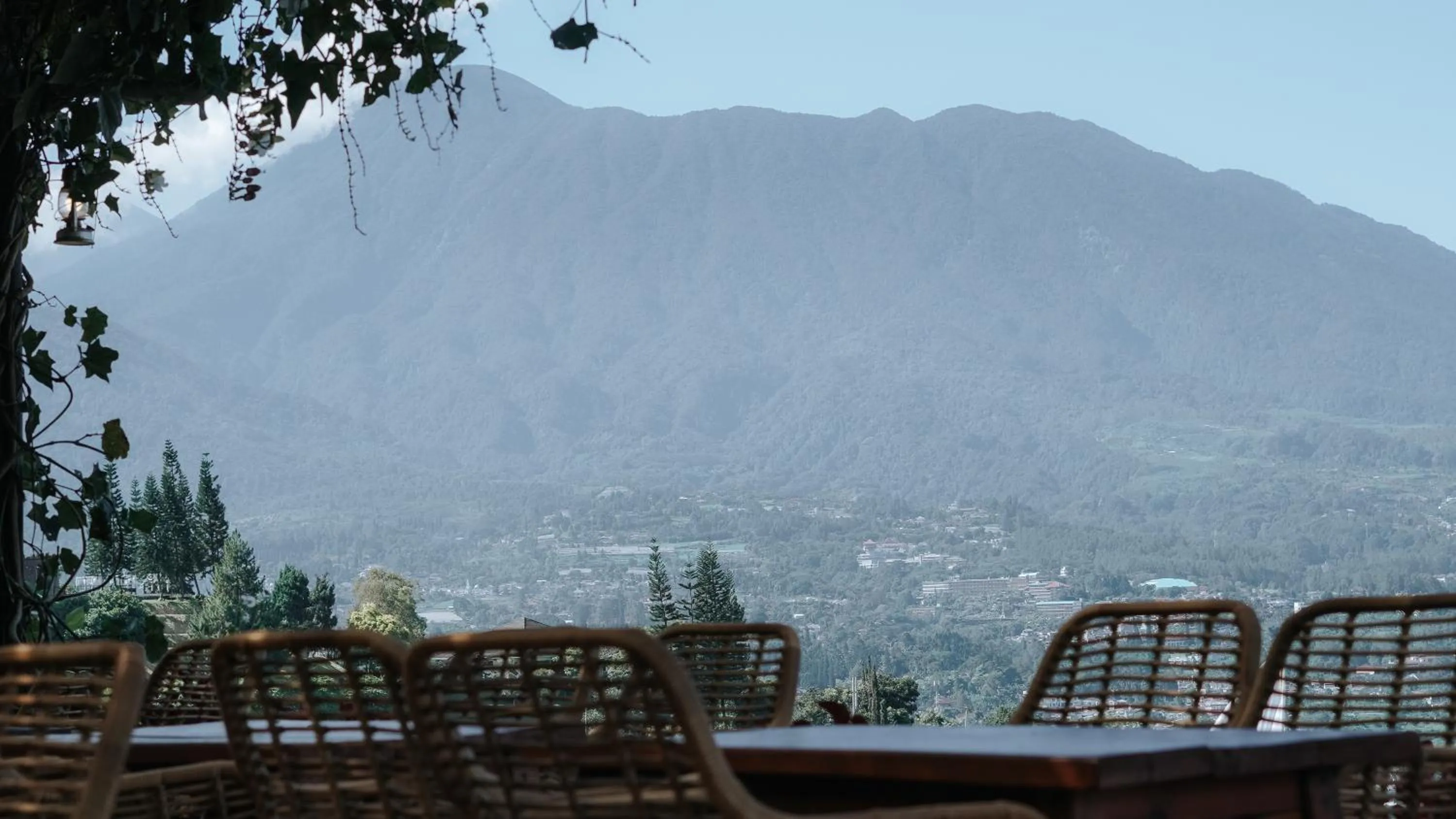 Mountain view in Damar Langit Resort