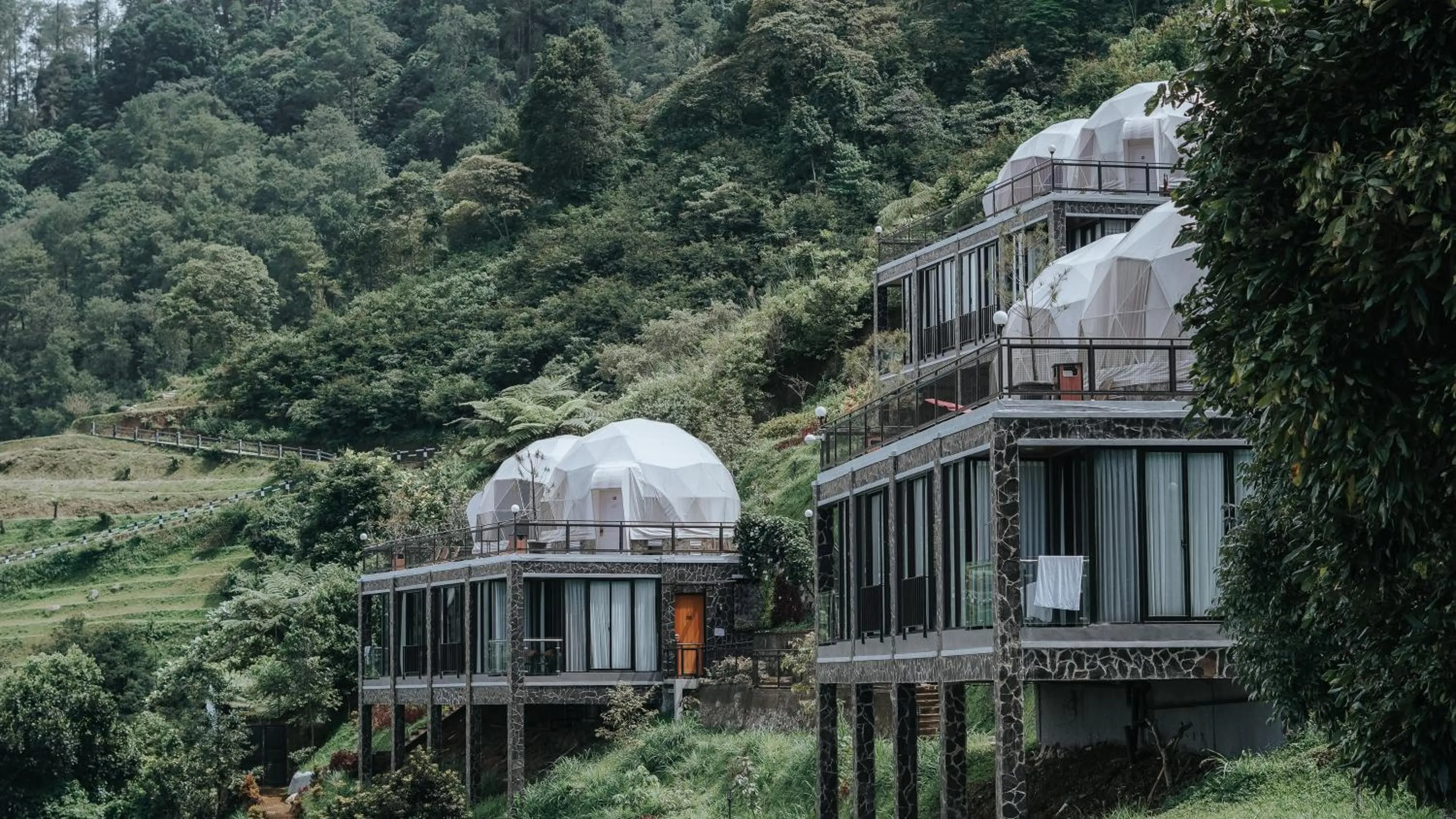 Property building in Damar Langit Resort