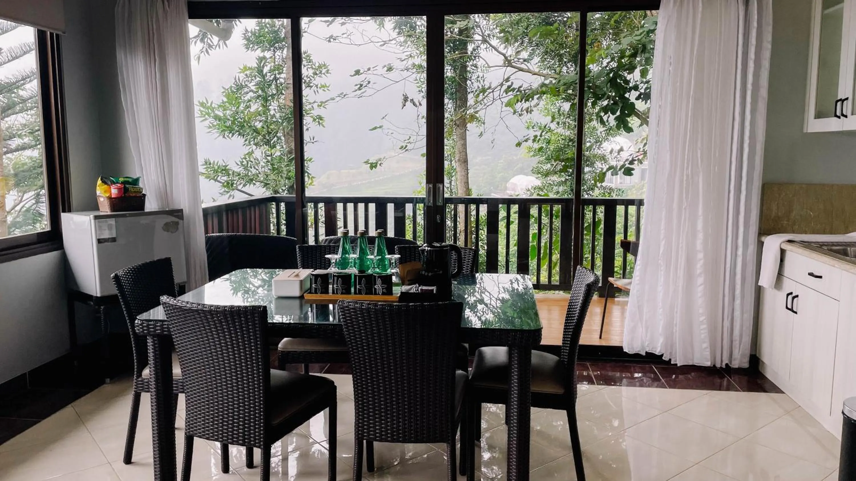 Dining area in Damar Langit Resort