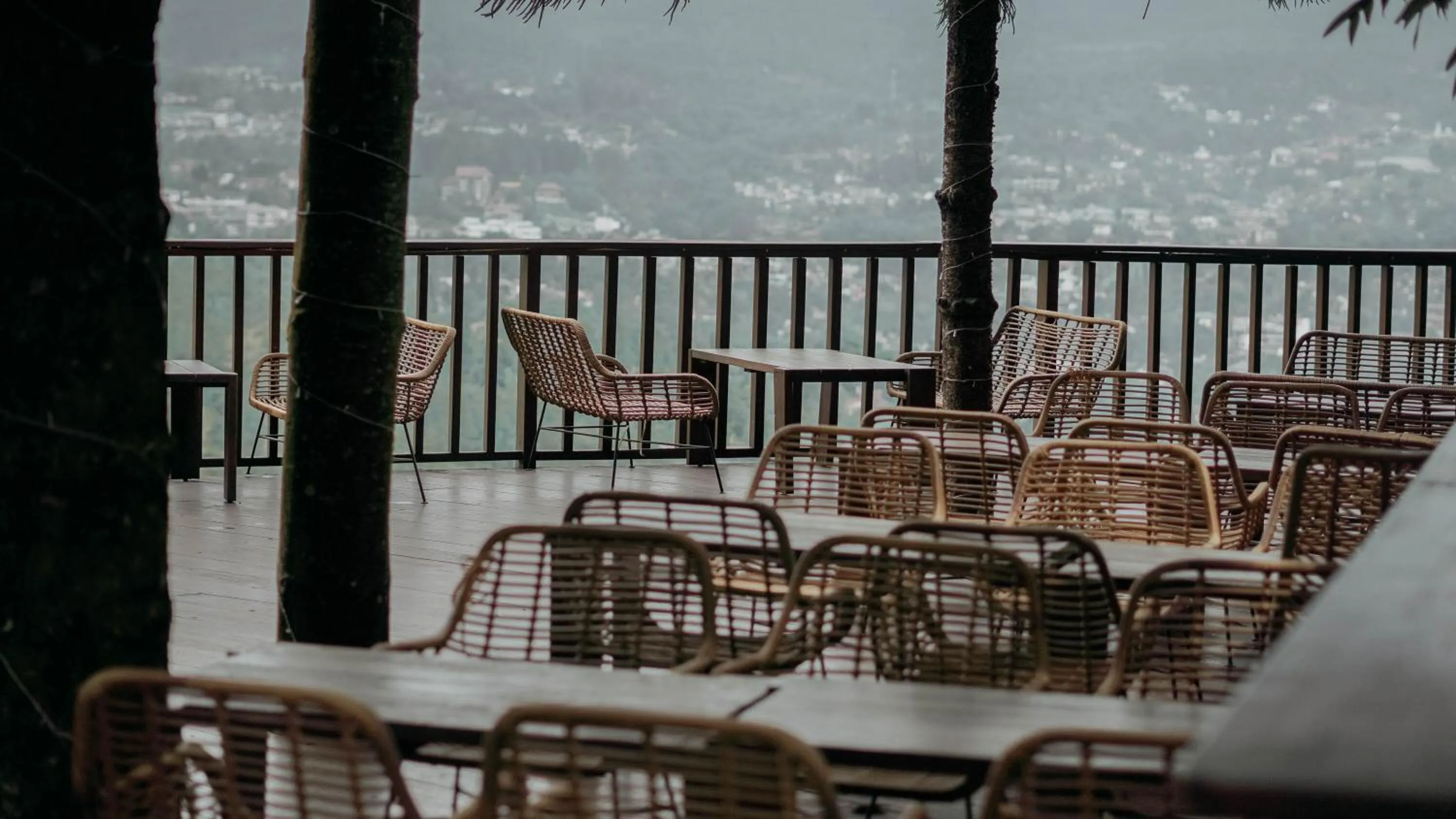 Restaurant/places to eat in Damar Langit Resort