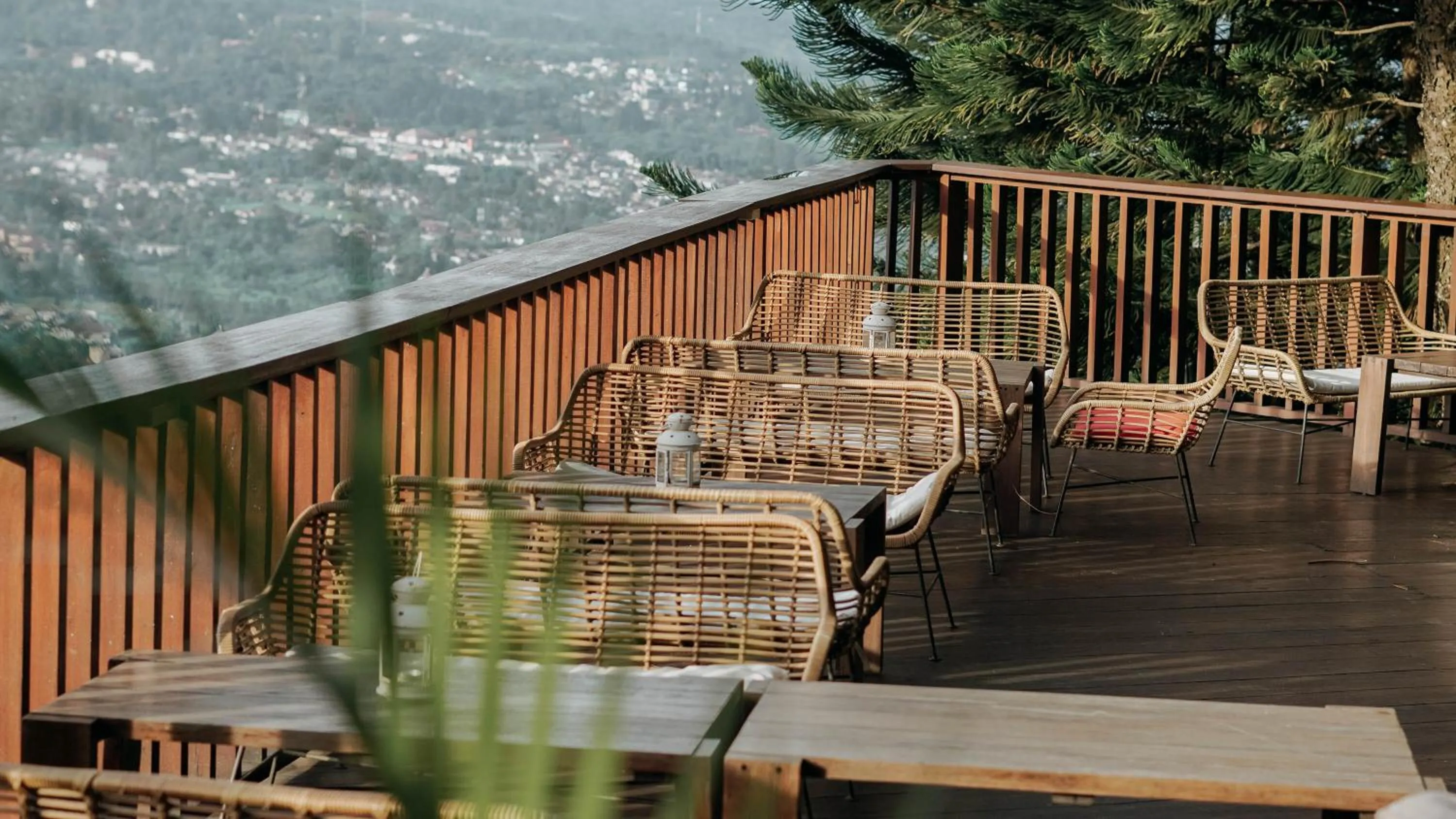 Dining area in Damar Langit Resort