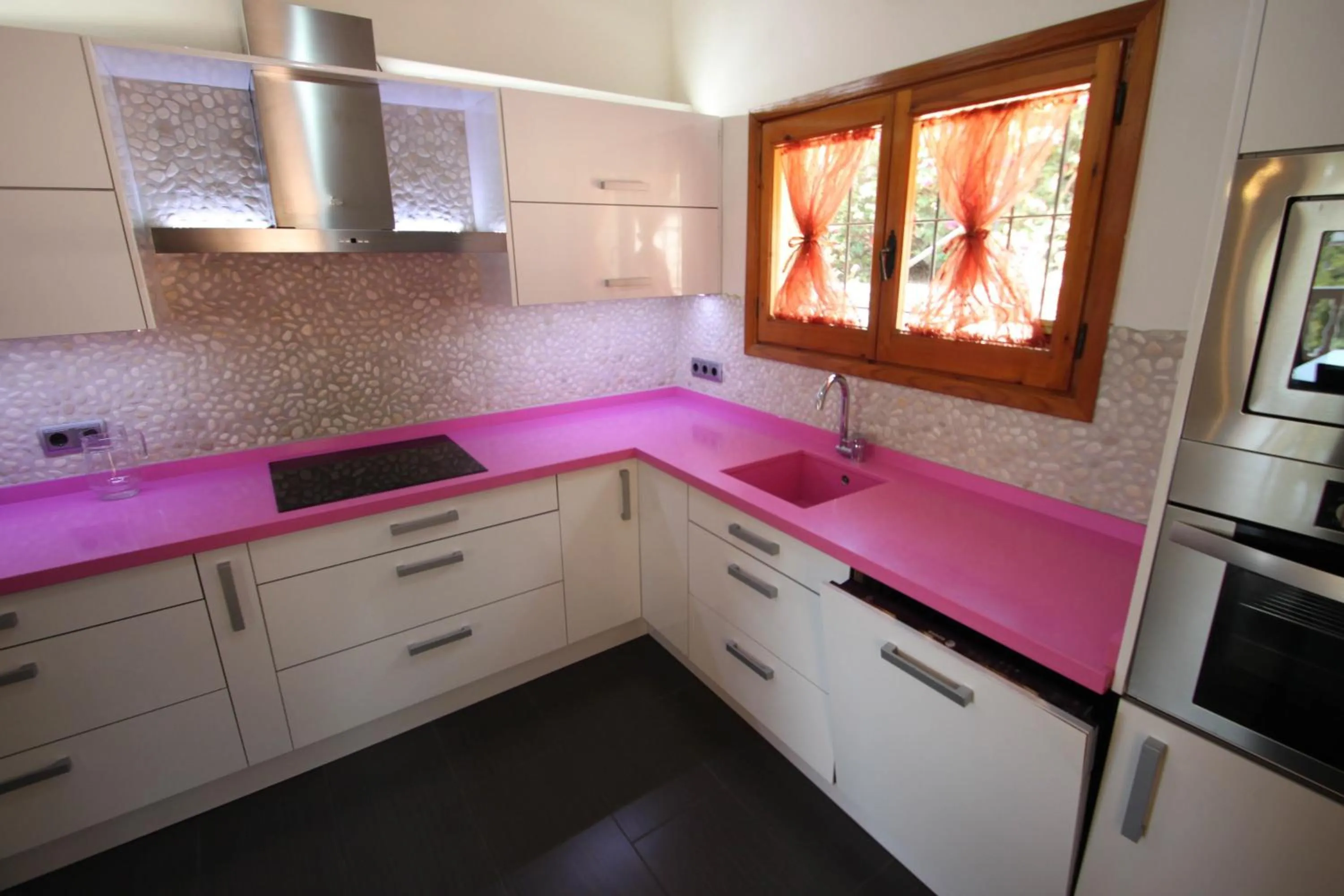 Kanky 6 - modern, well-equipped villa with private pool in Benissa coast