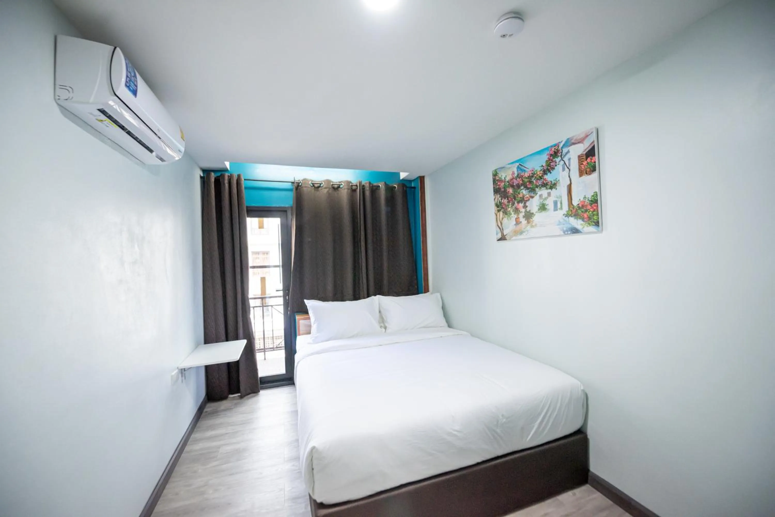 Bedroom, Bed in SkyLink Homes - Pattunaam - Airport Link & BTS Chidlom
