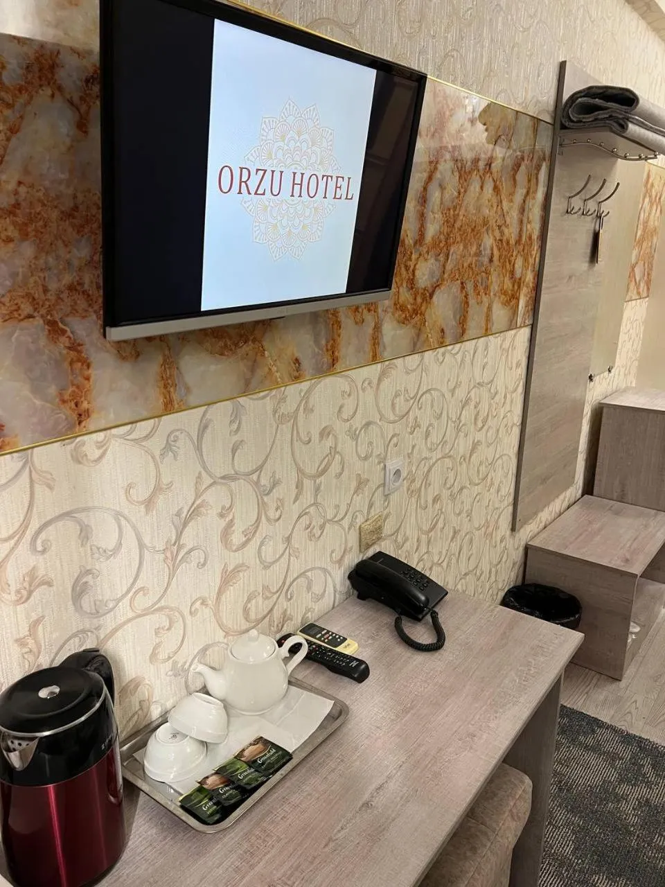 TV and multimedia in Orzu Hotel