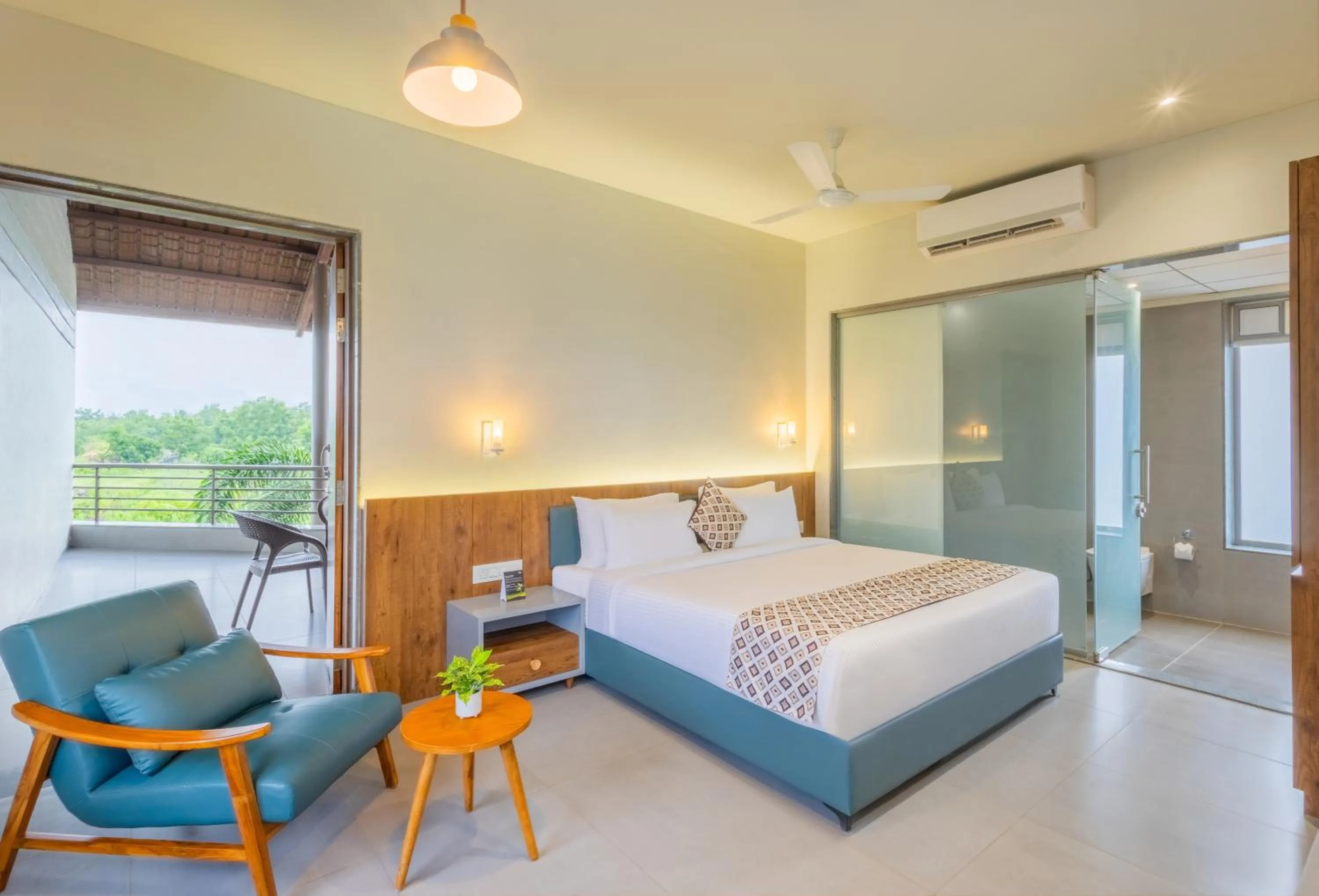 Premium Grande Room with Balcony  in Enrise By Sayaji Kevadia