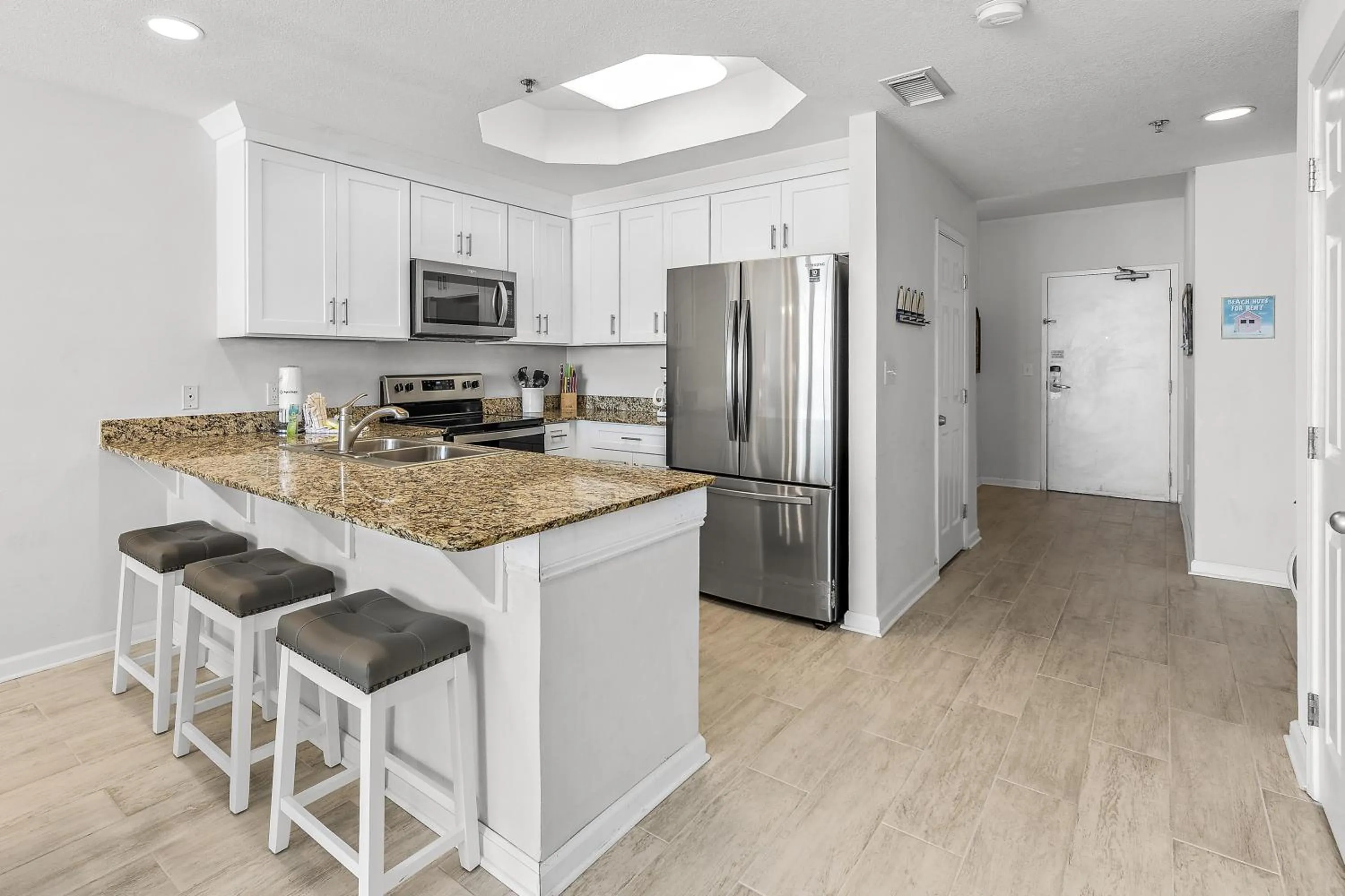 Kitchen or kitchenette in Lighthouse Condos Gulf Shores