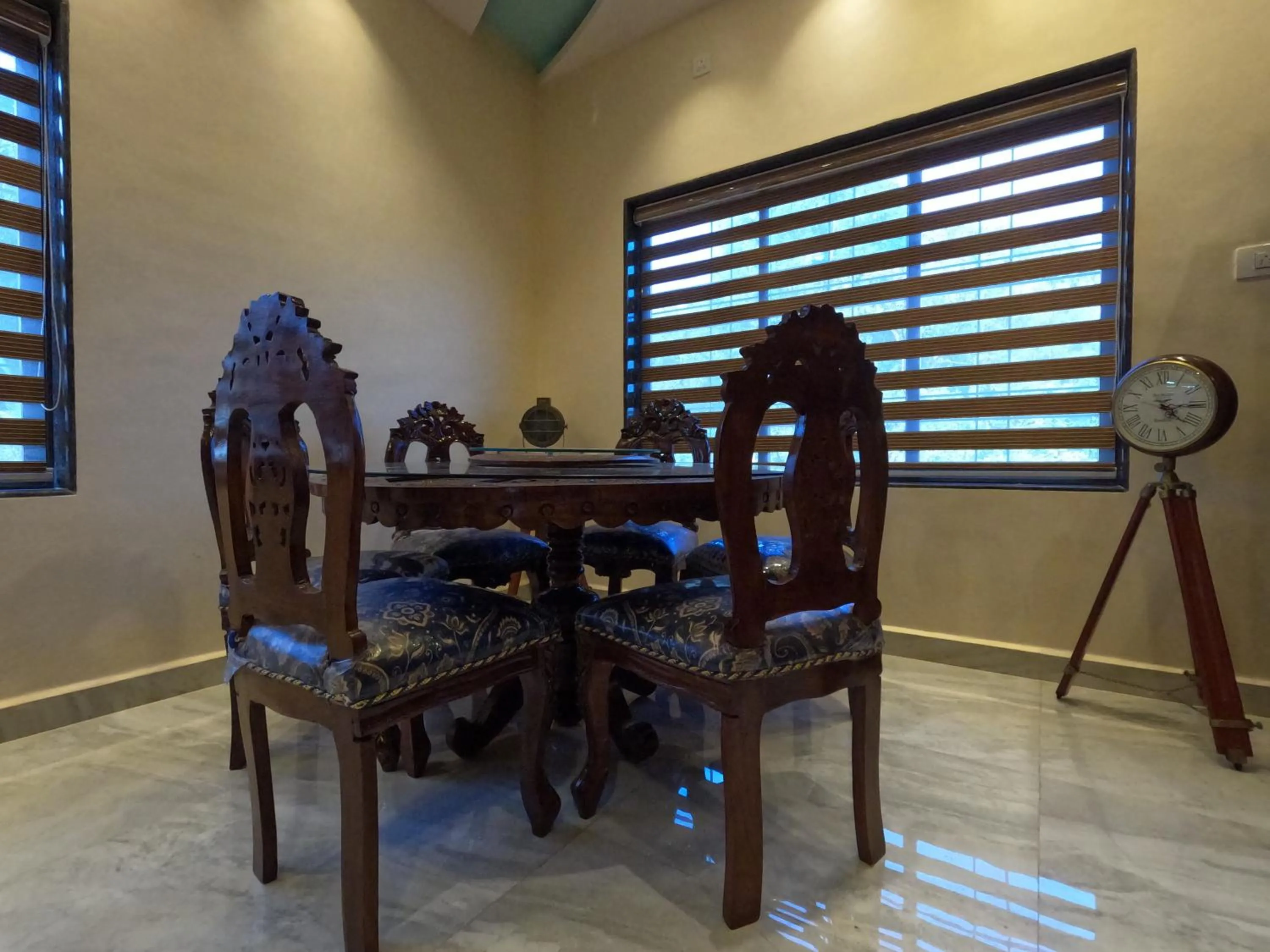 Dining area in Kokan Heritage Resort