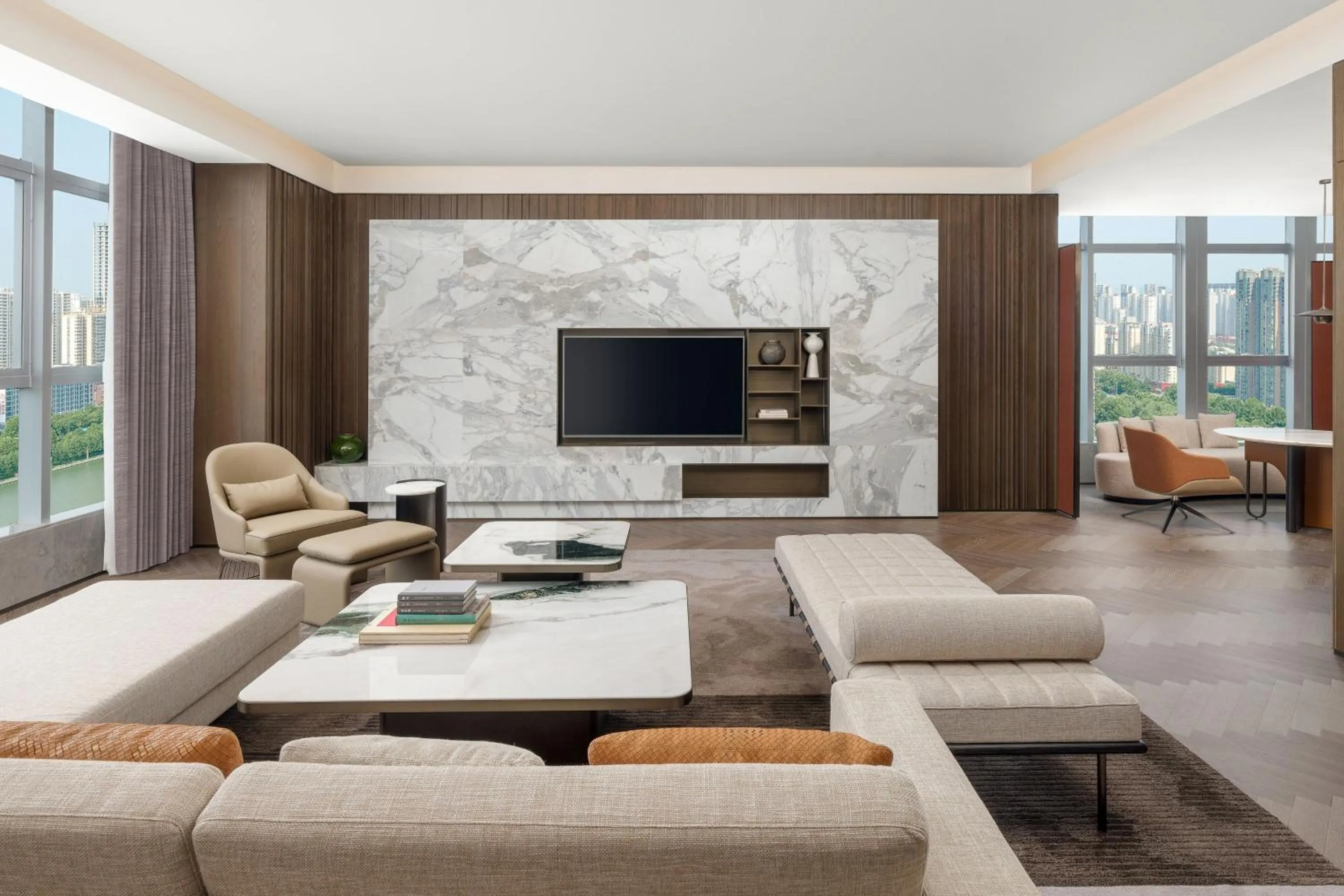 Living room in Luoyang Marriott Hotel