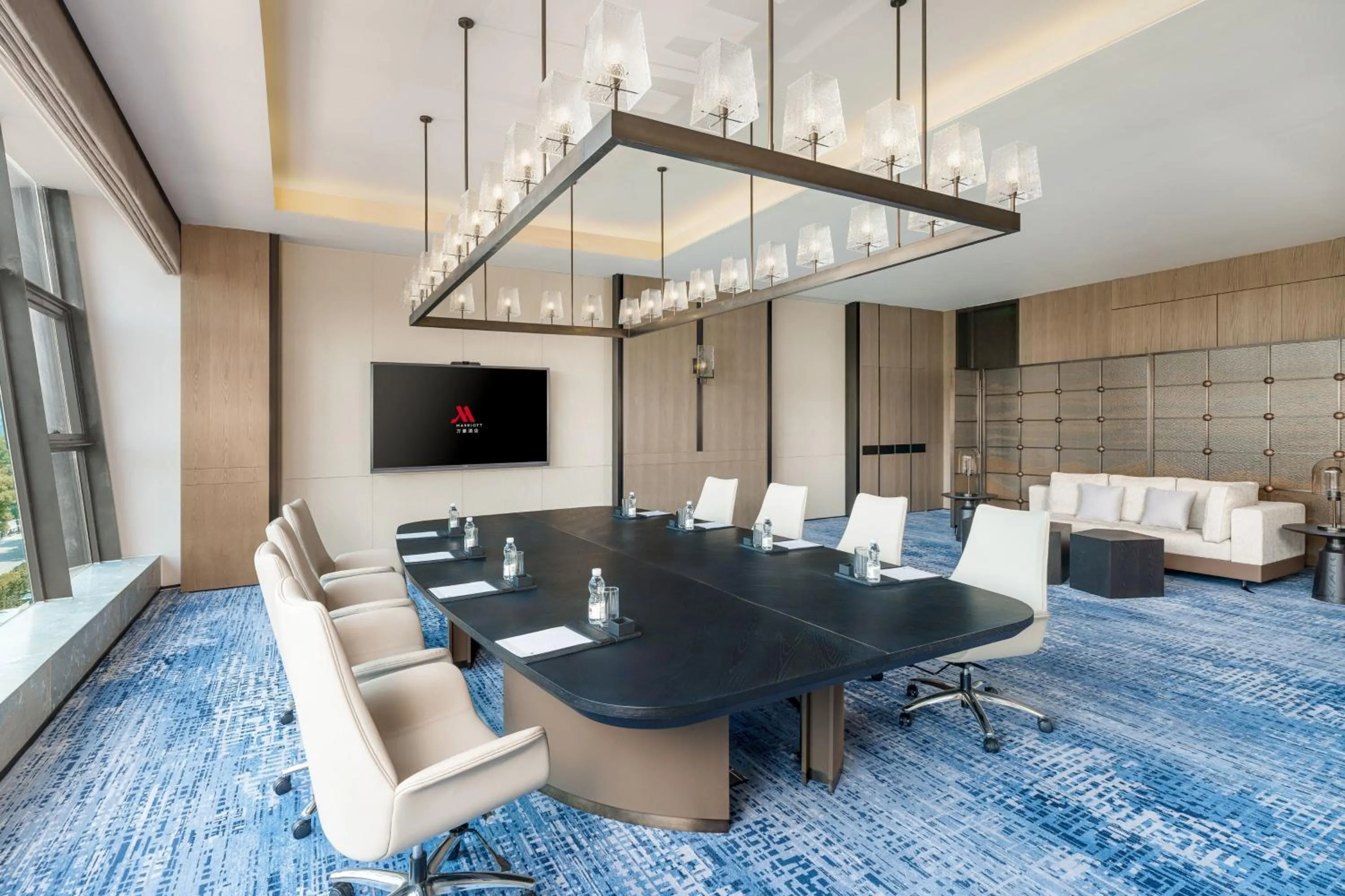 Meeting/conference room in Luoyang Marriott Hotel