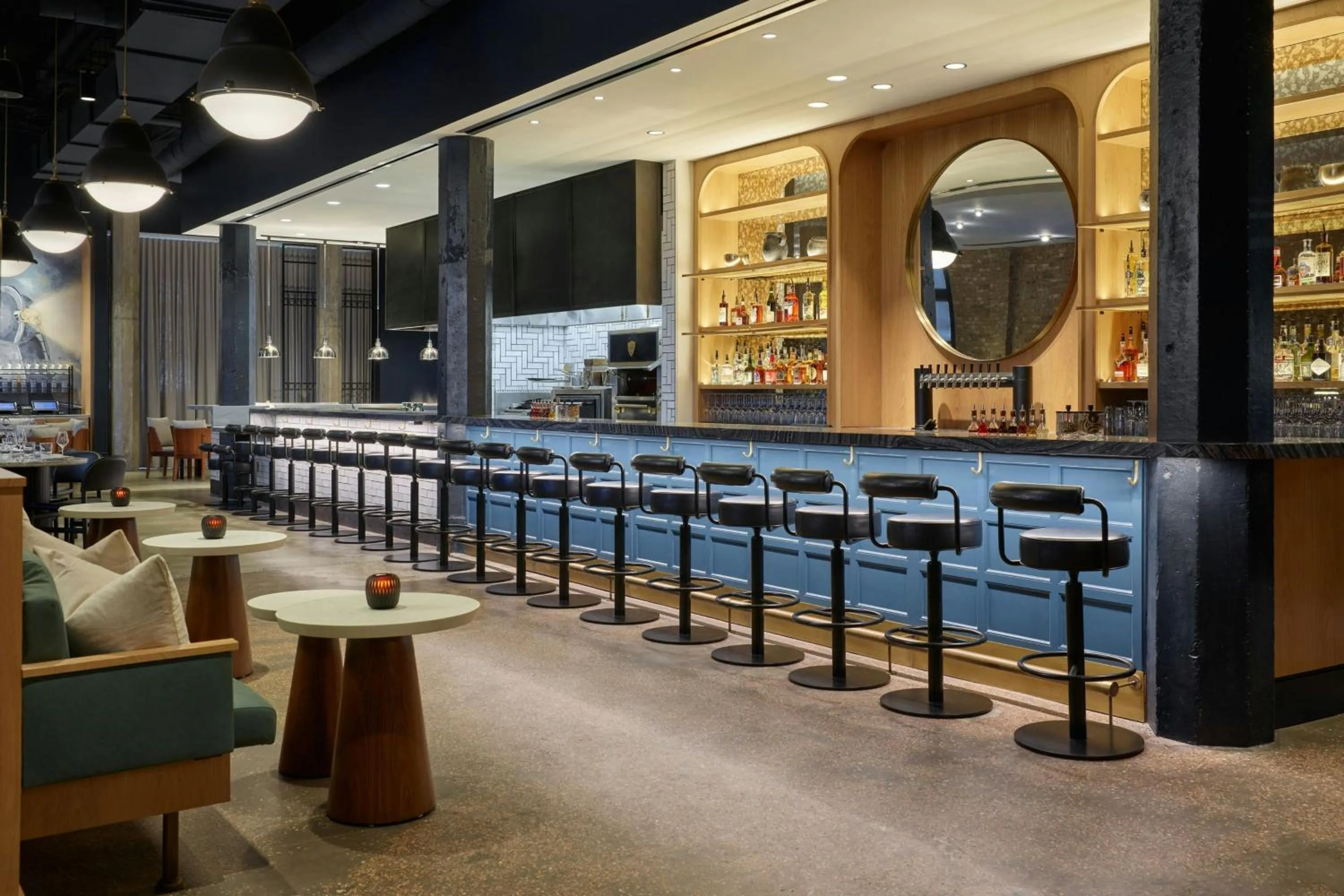 Lounge or bar in Asher Adams, Autograph Collection