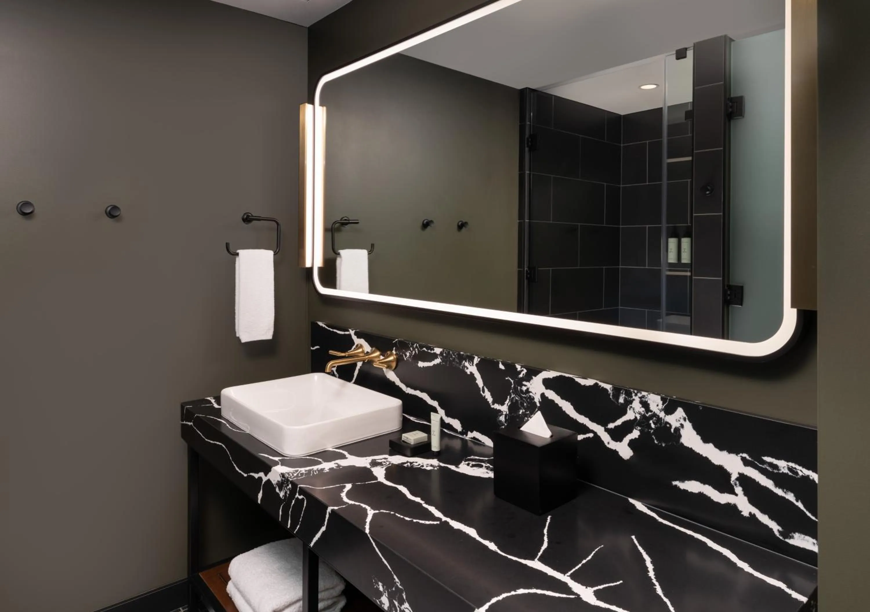 Bathroom in Asher Adams, Autograph Collection