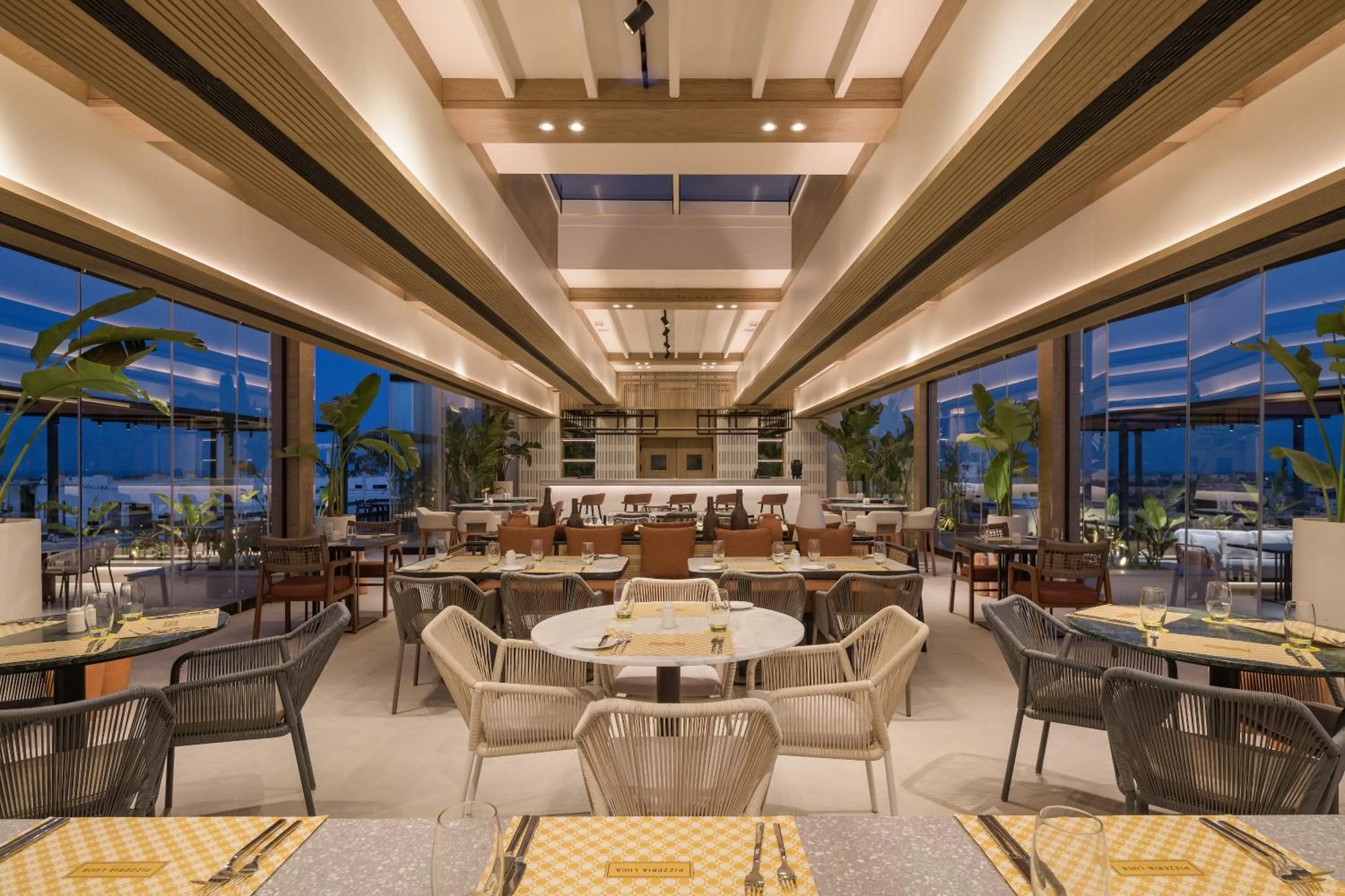 Restaurant/places to eat in The G Einbay Golf Resort