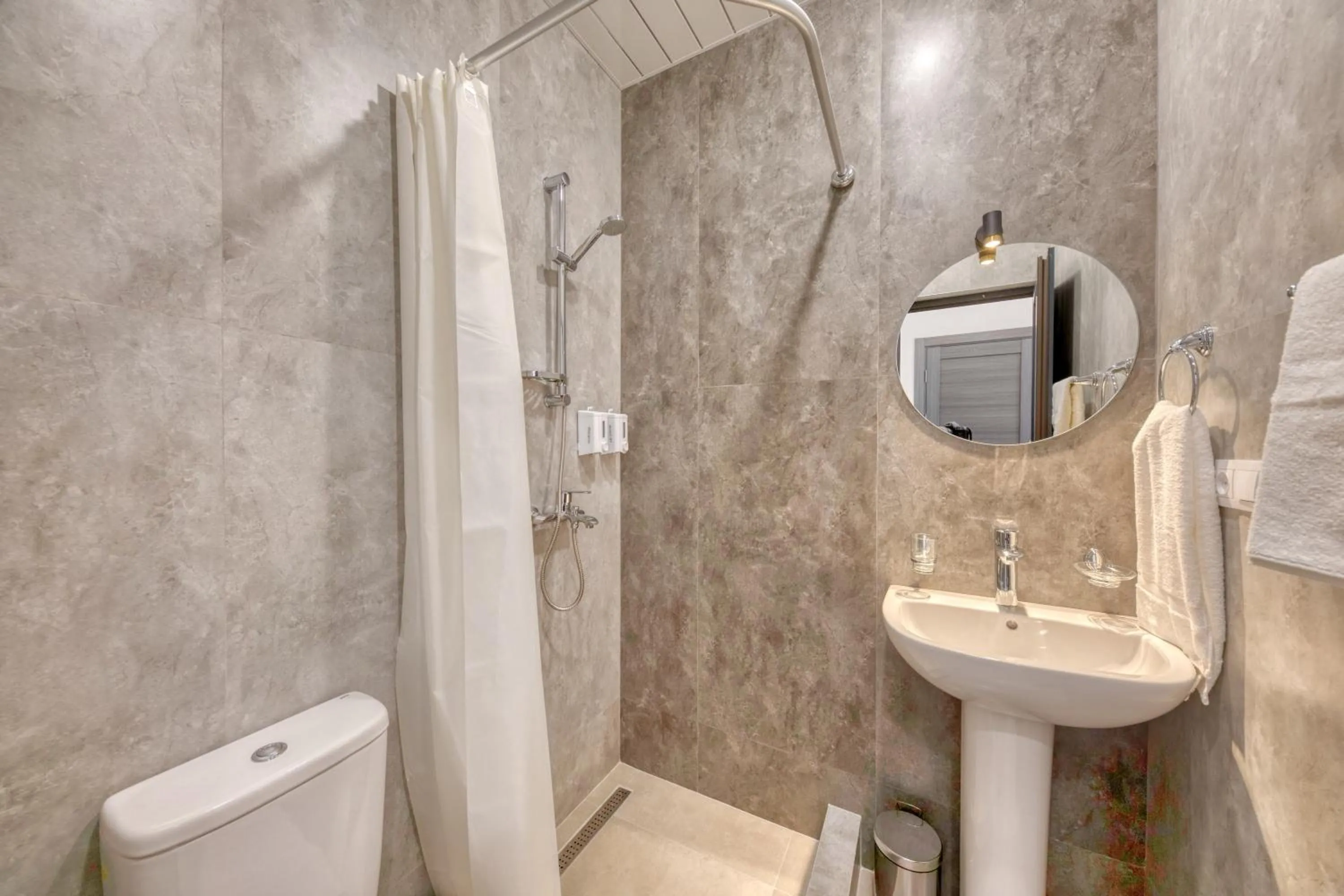 Bathroom in Maison Heritage Hotel