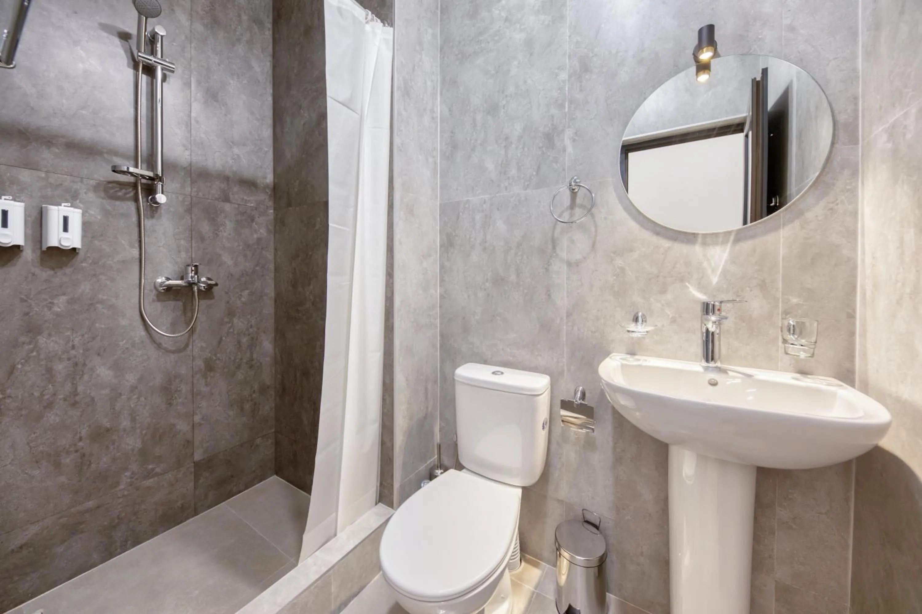 Bathroom in Maison Heritage Hotel