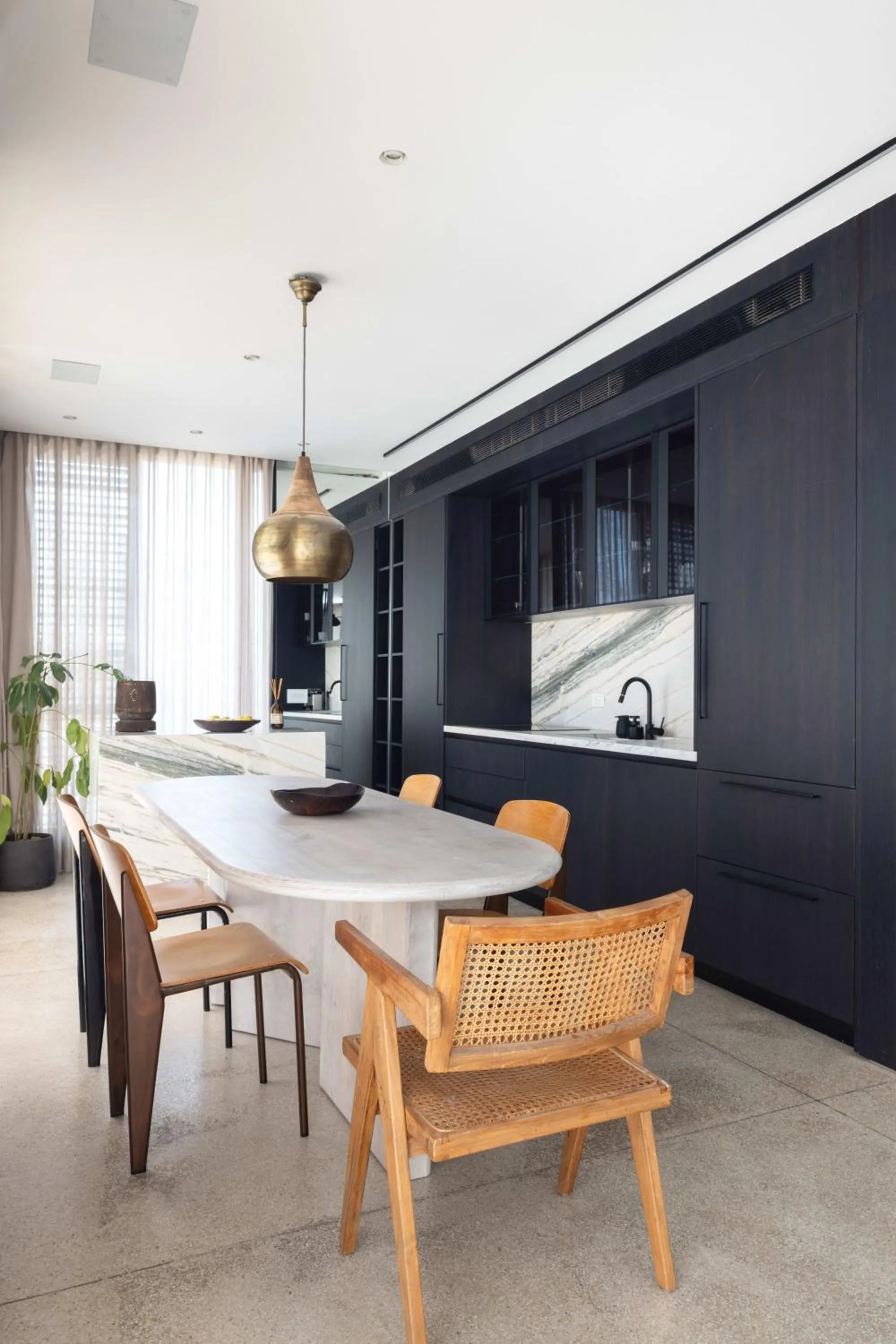 High Living Penthouse with Rooftop Pool