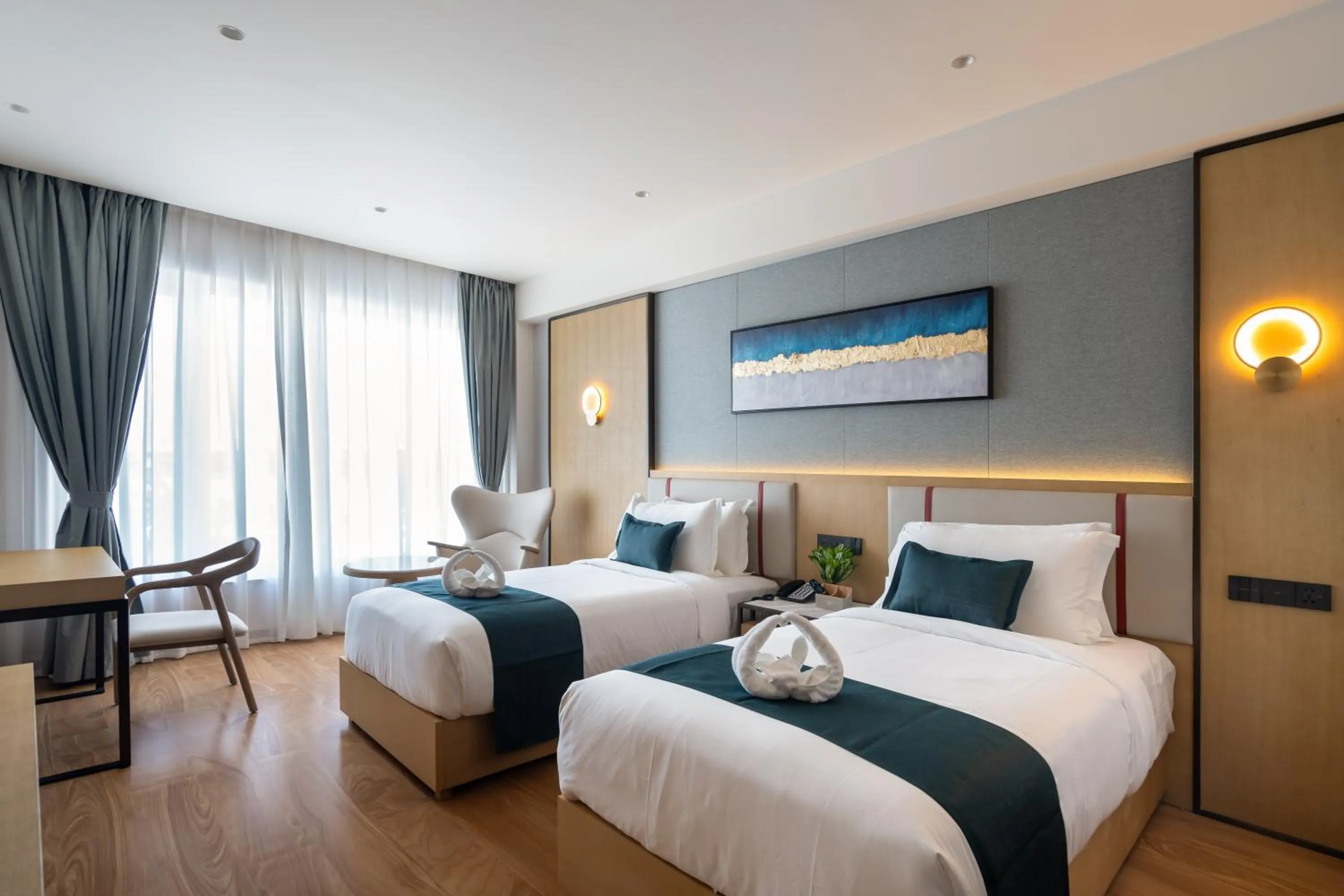 Bed in Copper Leaf Hotels, Tirunelveli