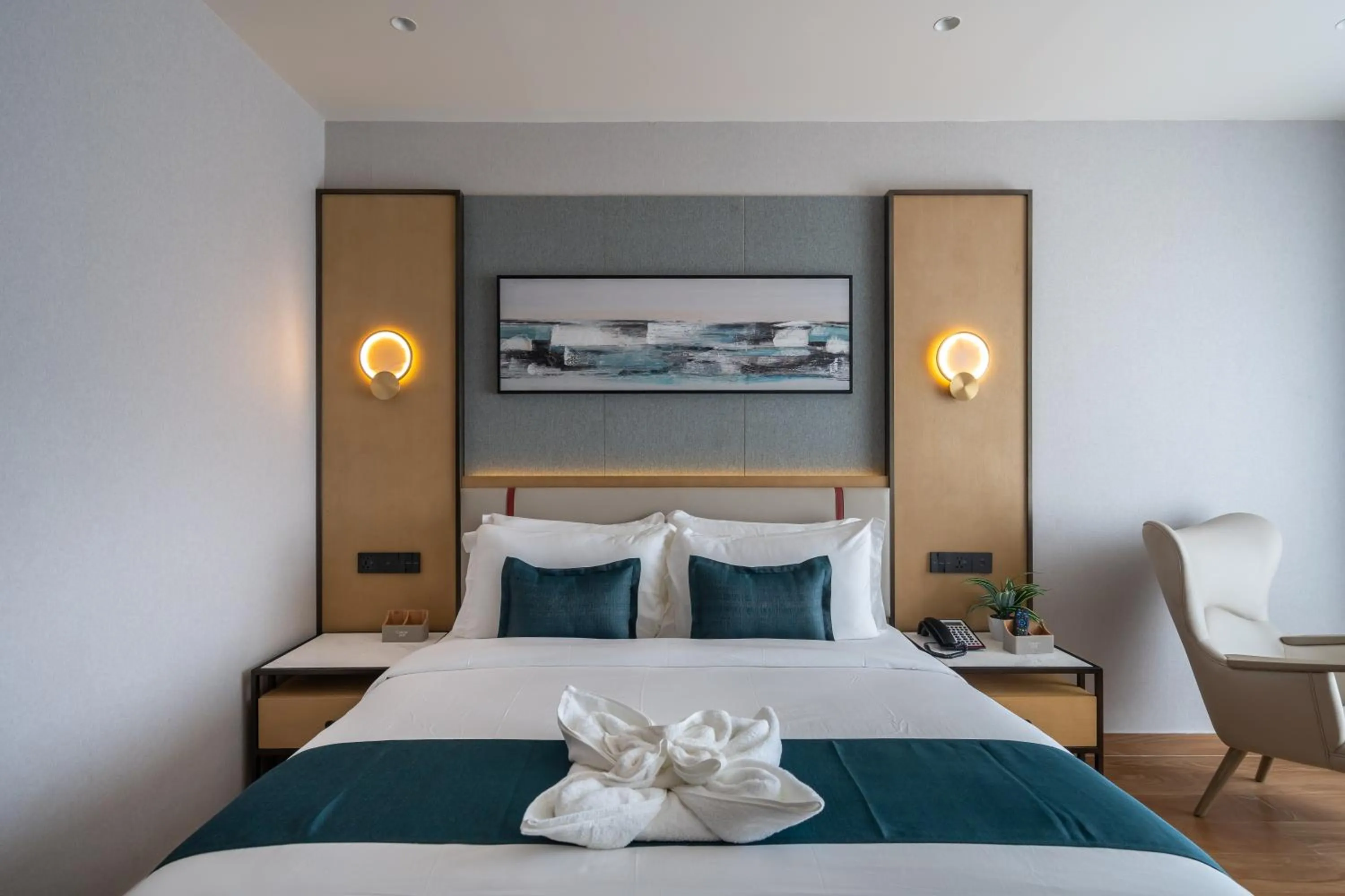 Bed in Copper Leaf Hotels, Tirunelveli