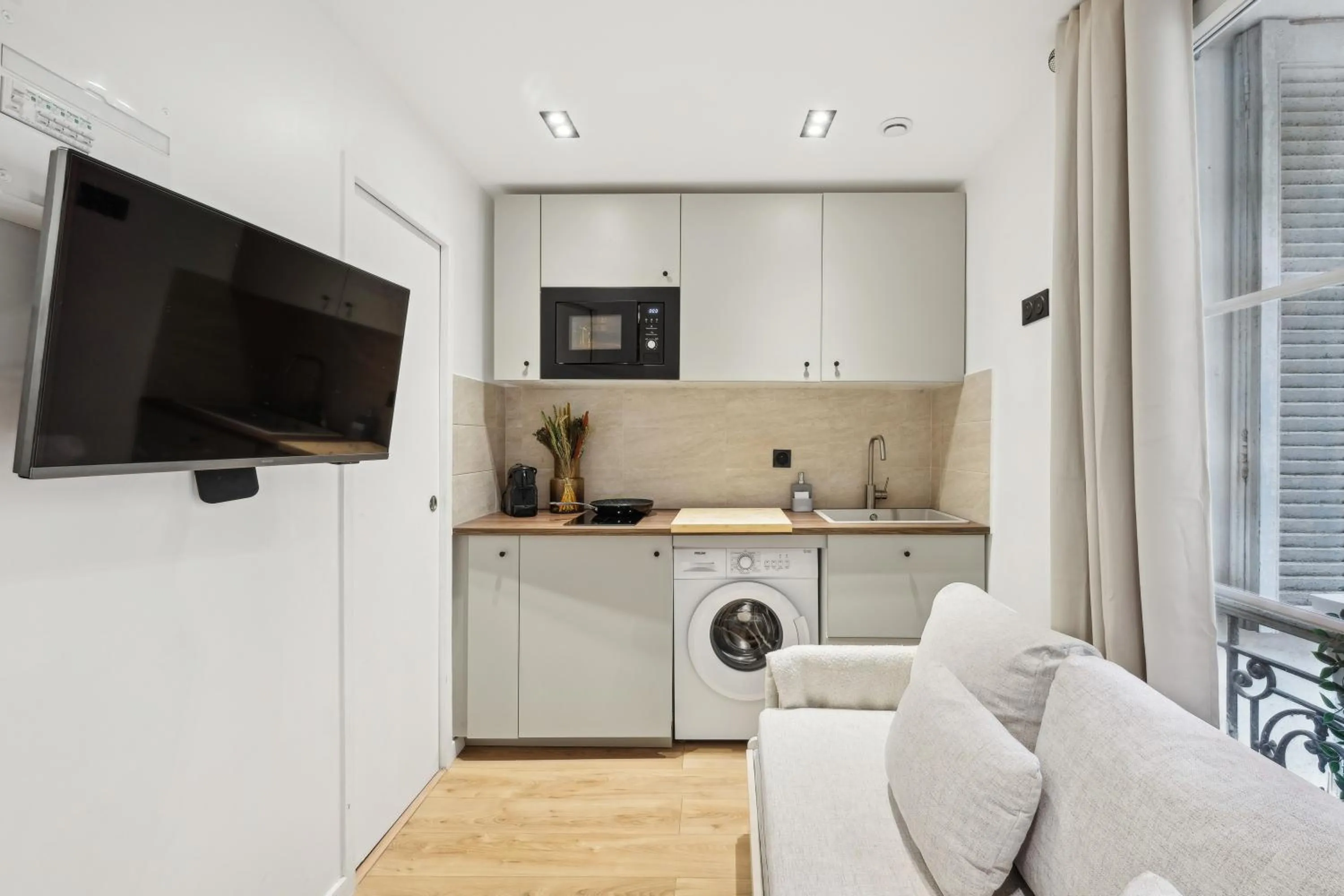 TV and multimedia in Rivages du Vieux Port