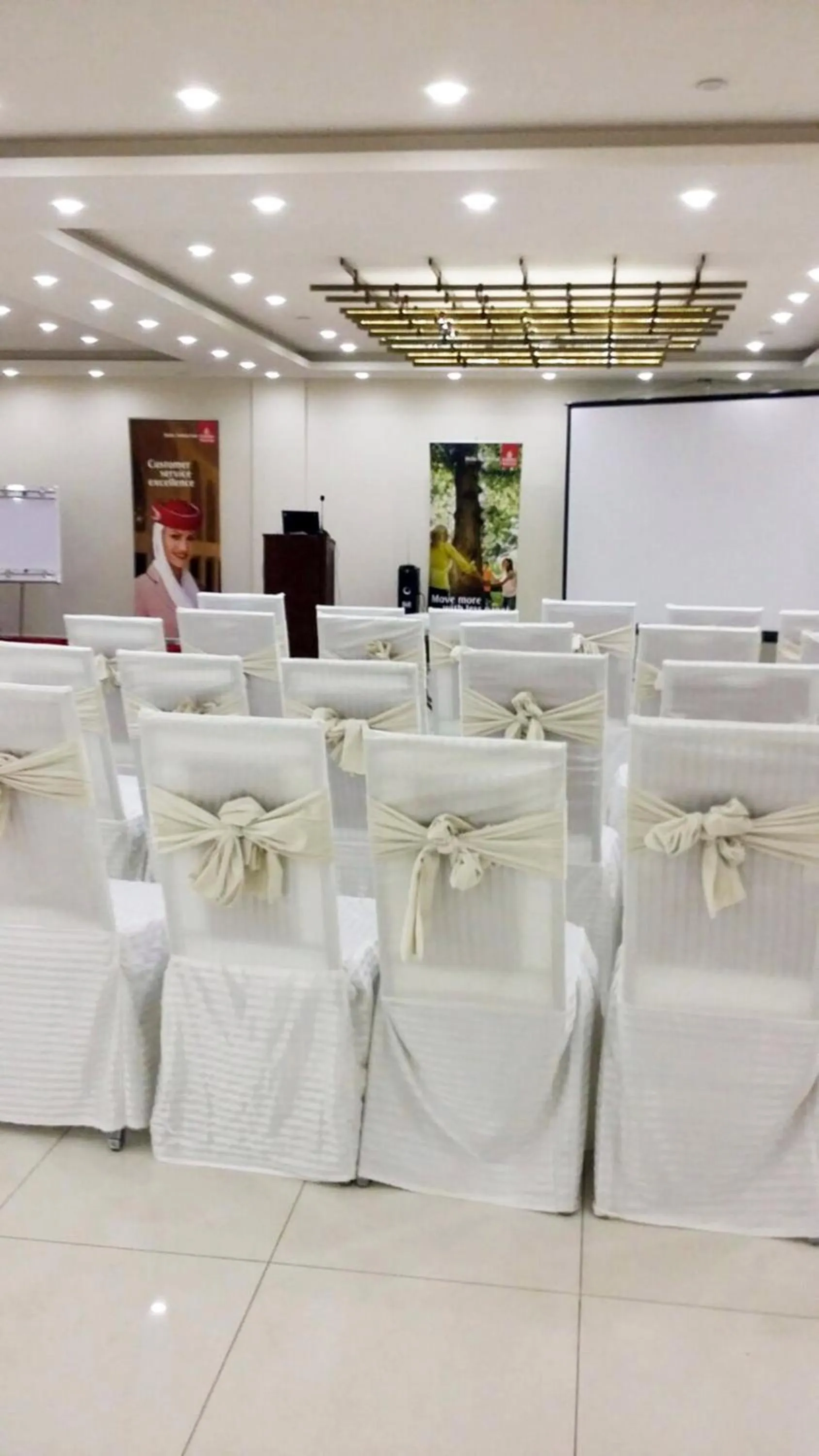 Banquet/Function facilities in Royaute Luxury Suites and Hotel Gulberg Lahore