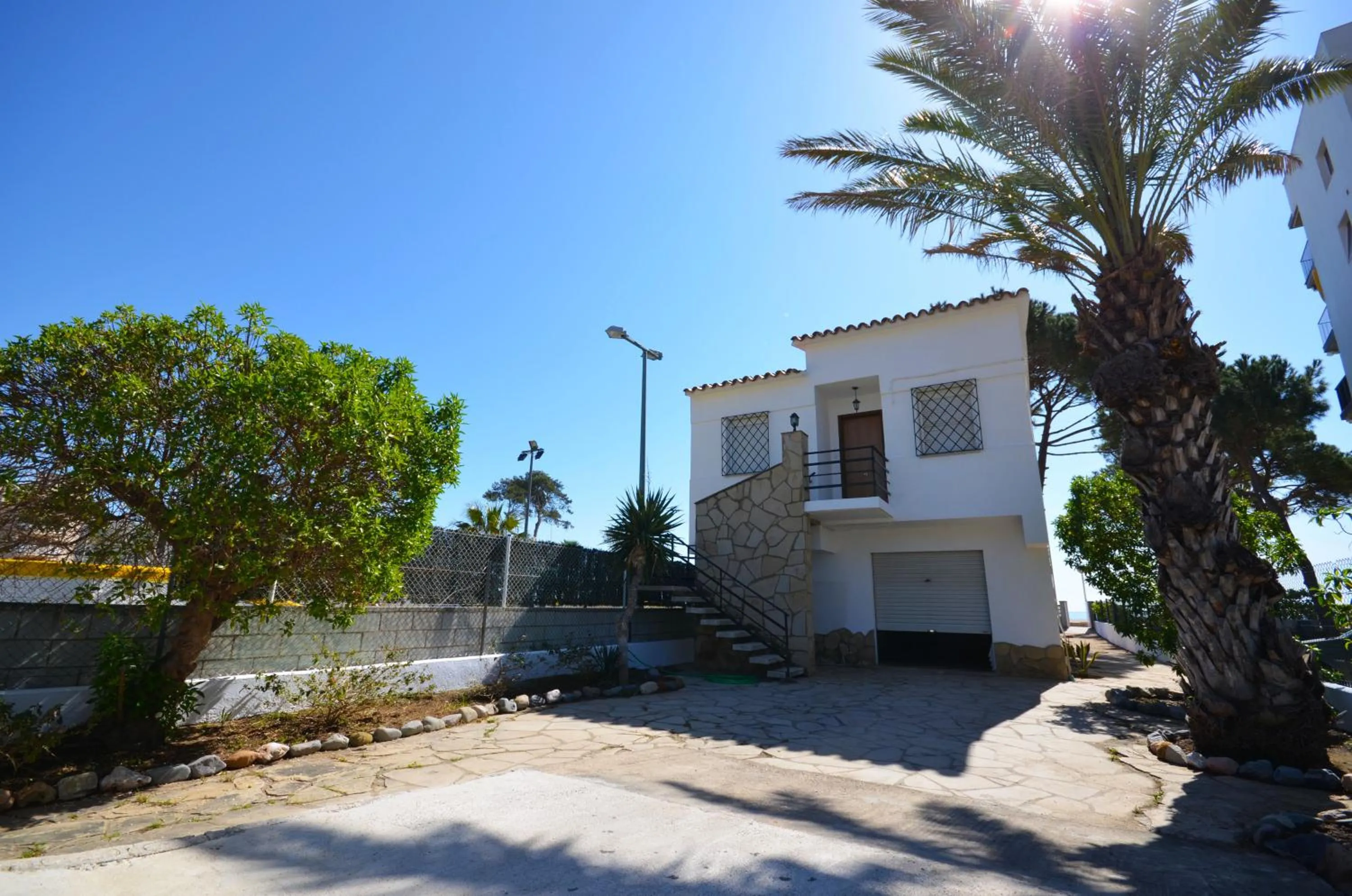 La Torre - Villa Rosamar Beach