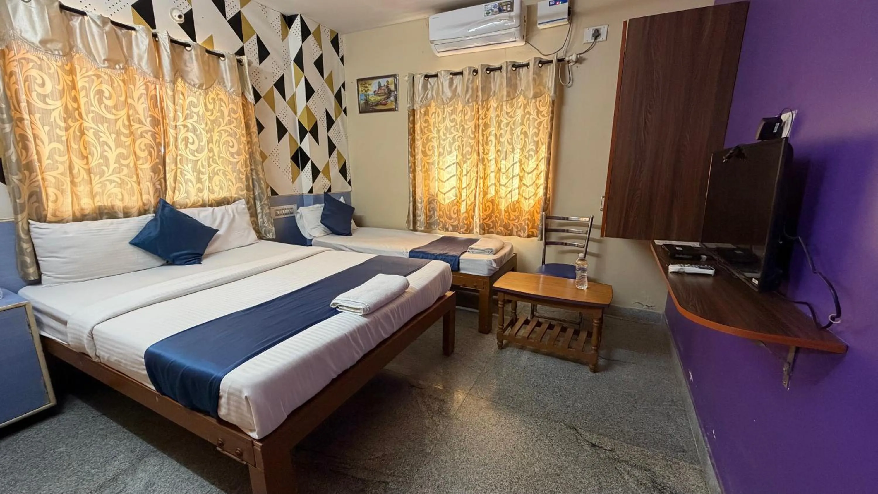 Bed in Hotel Natasha Regency Bangalore Airport