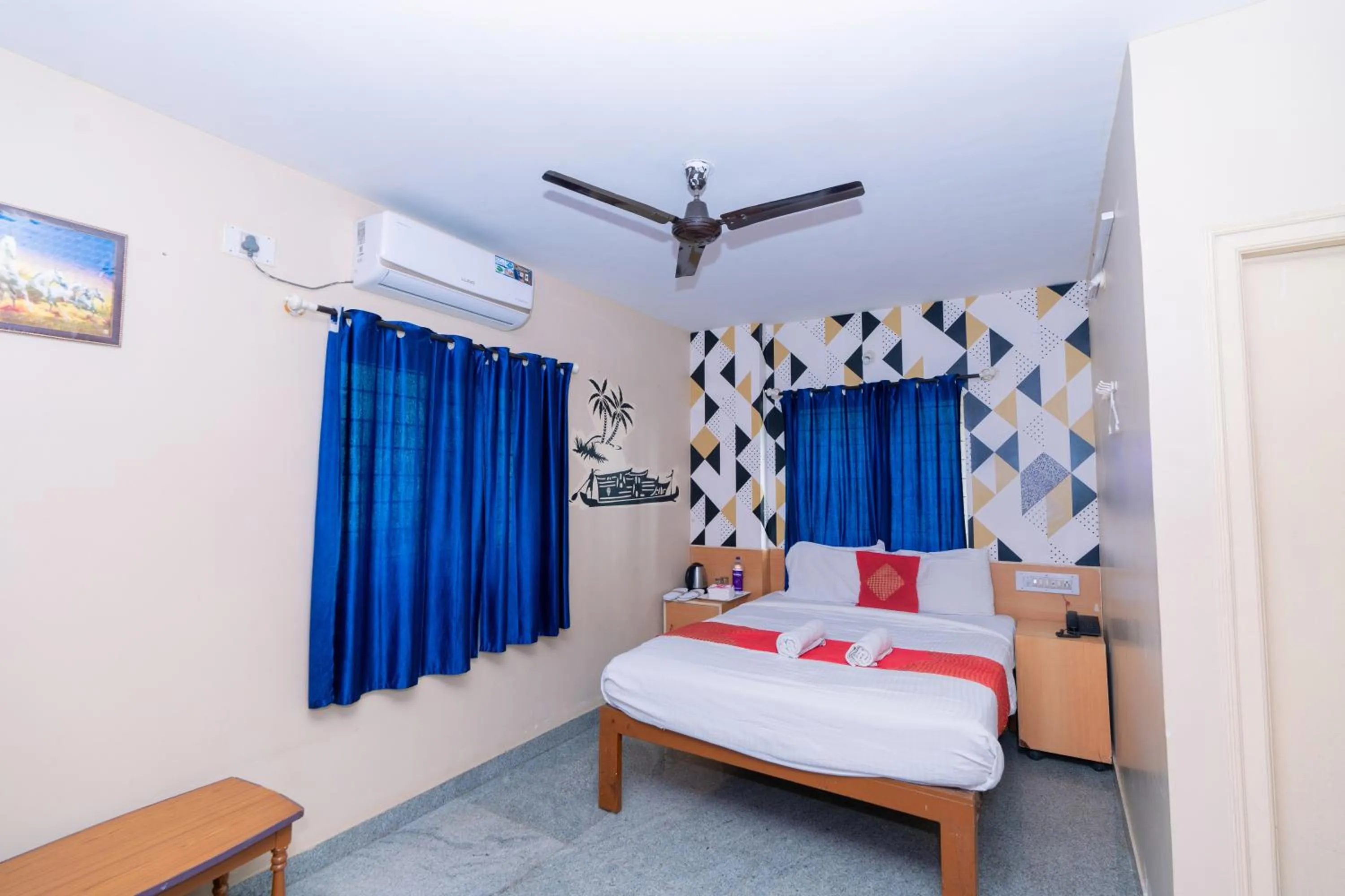 Bedroom, Bed in Hotel Natasha Regency Bangalore Airport