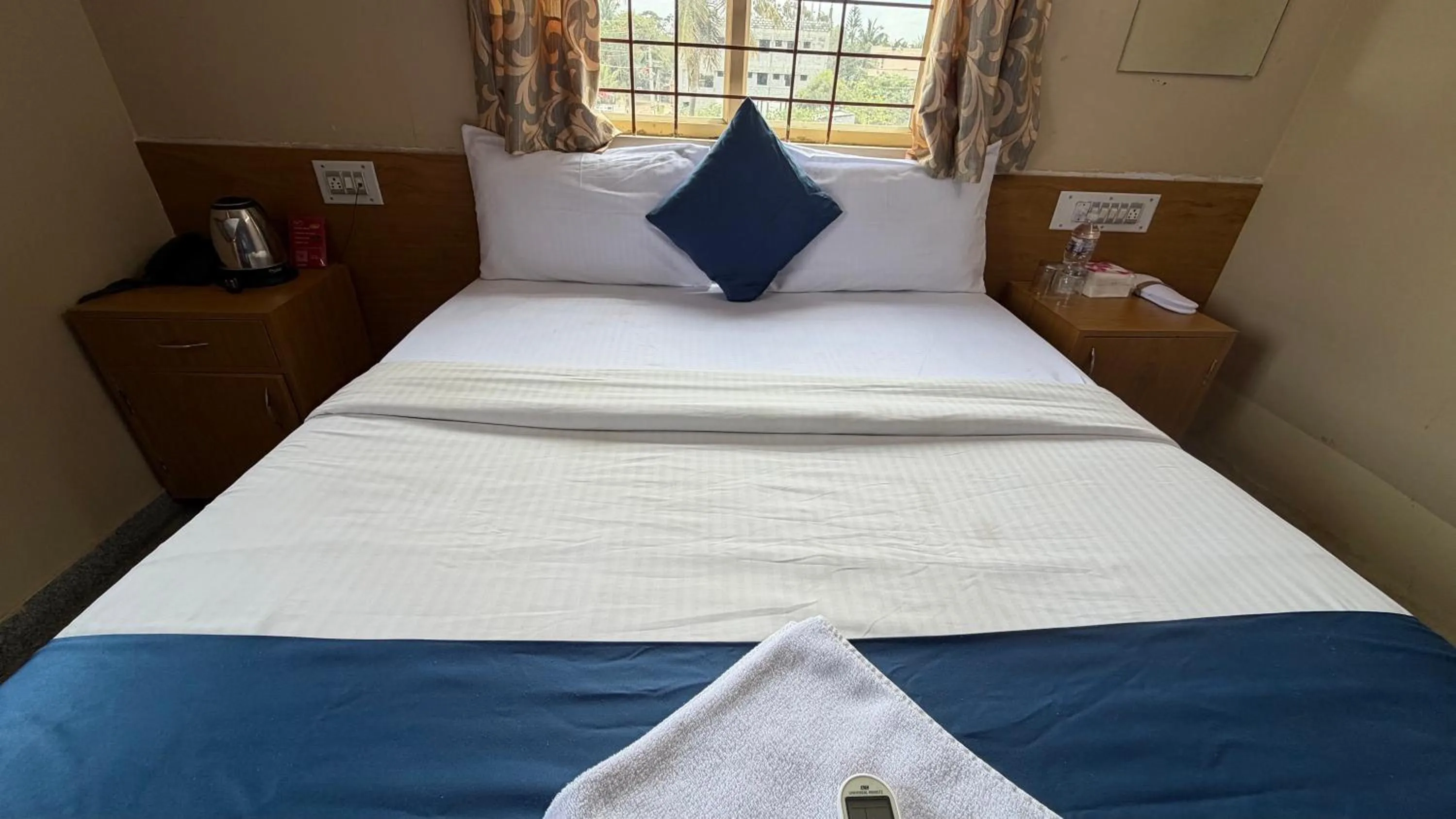 Bed in Hotel Natasha Regency Bangalore Airport