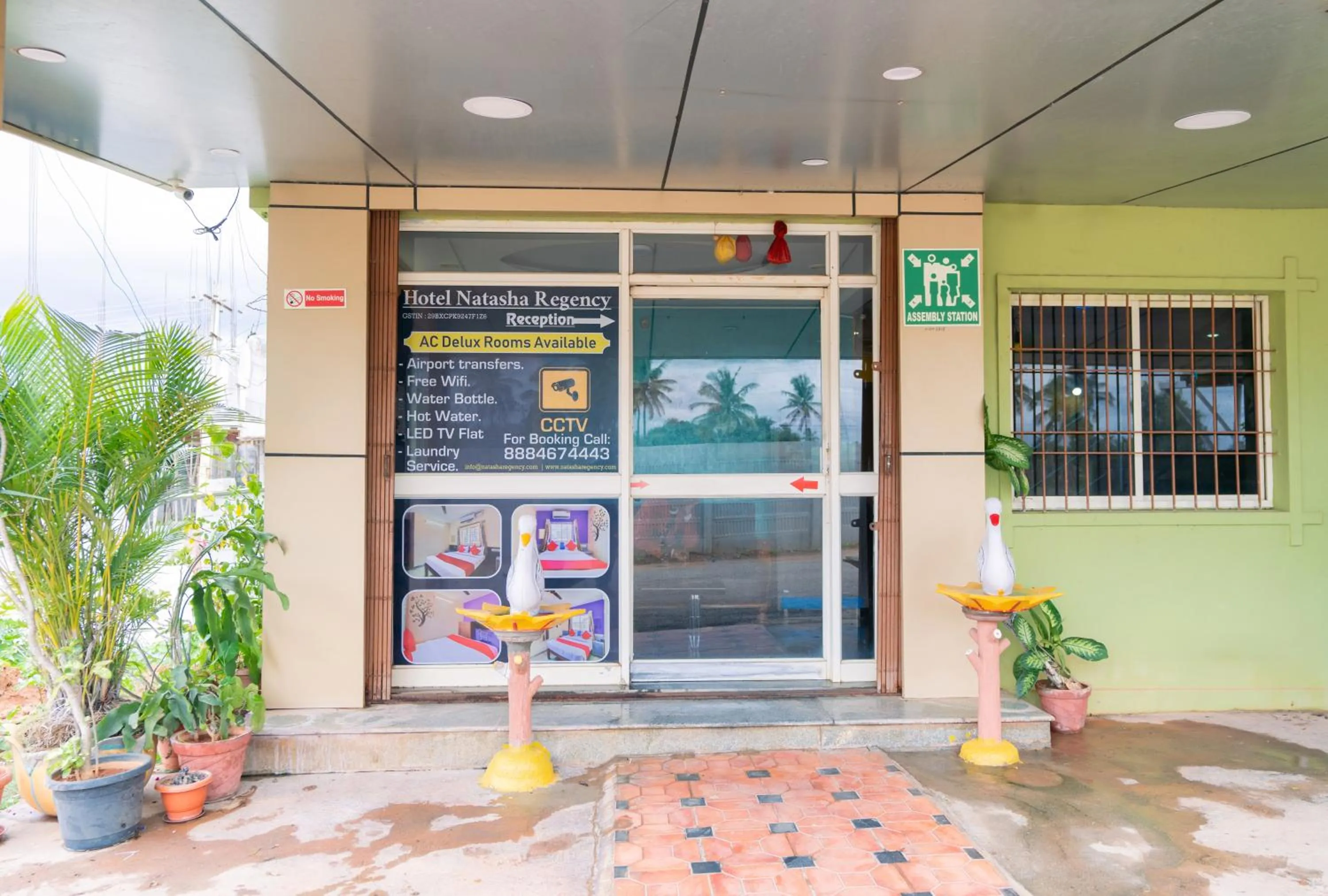 Facade/entrance in Hotel Natasha Regency Bangalore Airport