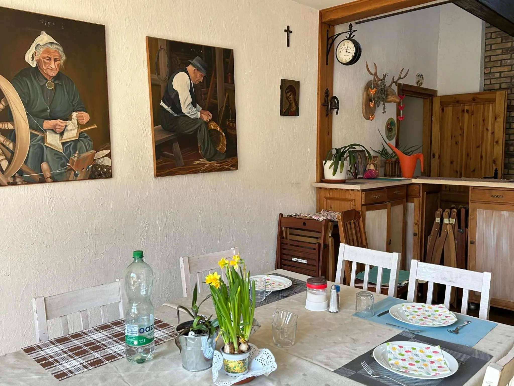 Communal lounge/ TV room in Kurnik Polski agroturystyka