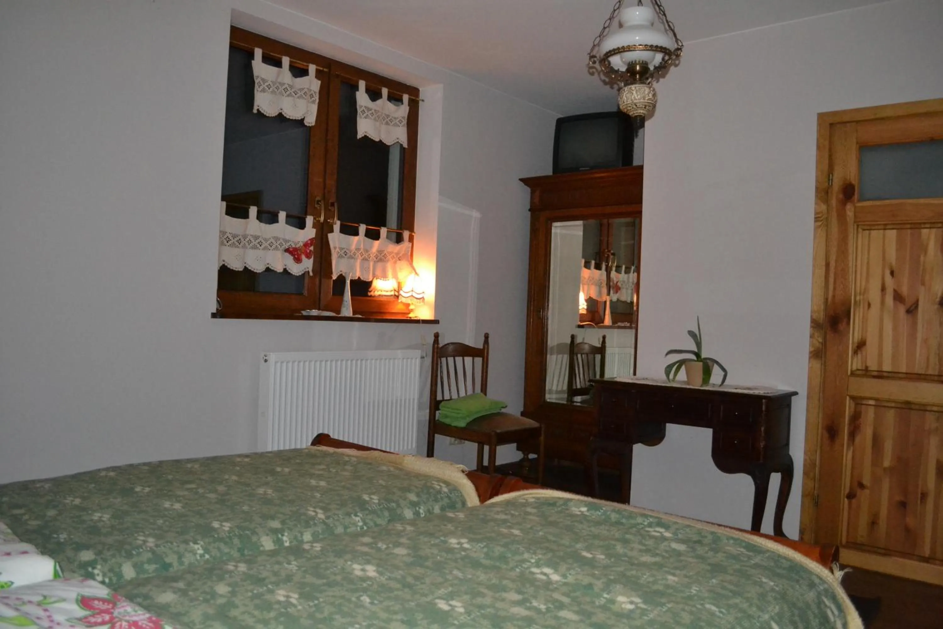 Photo of the whole room, Bed in Kurnik Polski agroturystyka