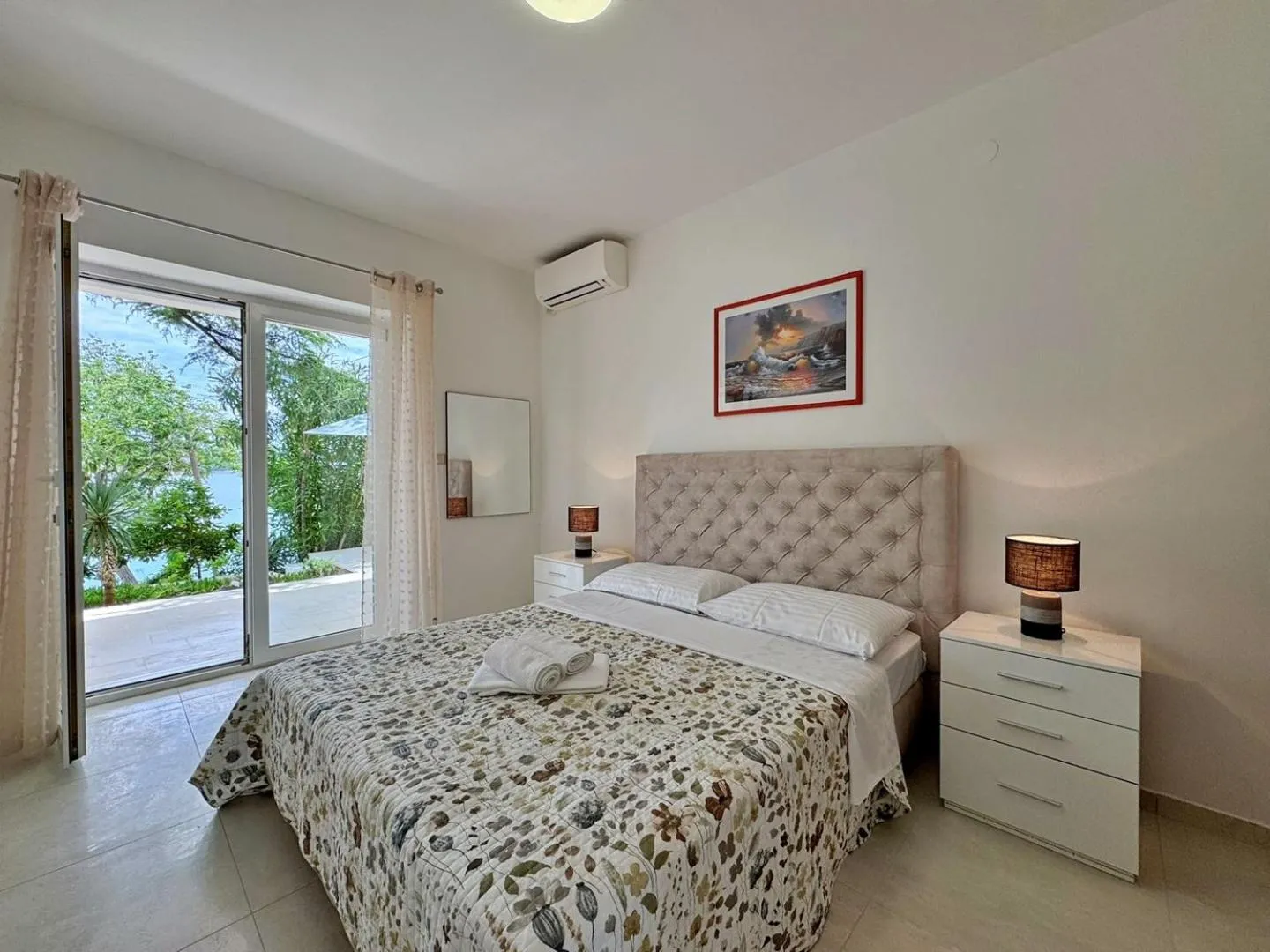 Bed in Apartments Scheich