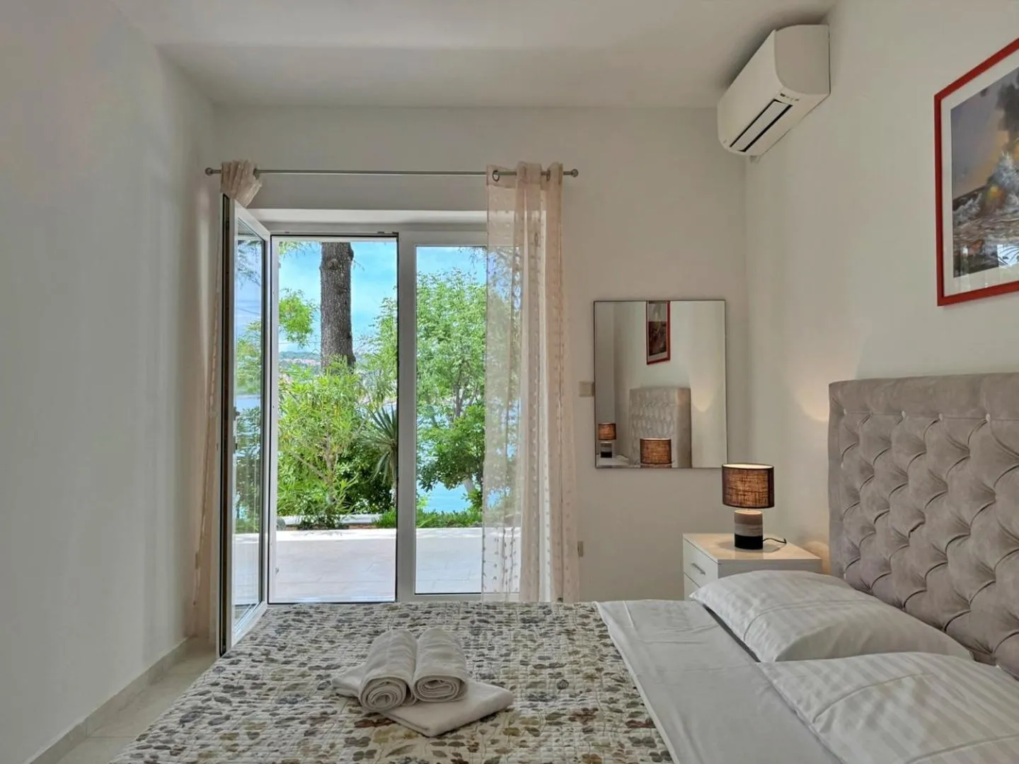 Bed in Apartments Scheich
