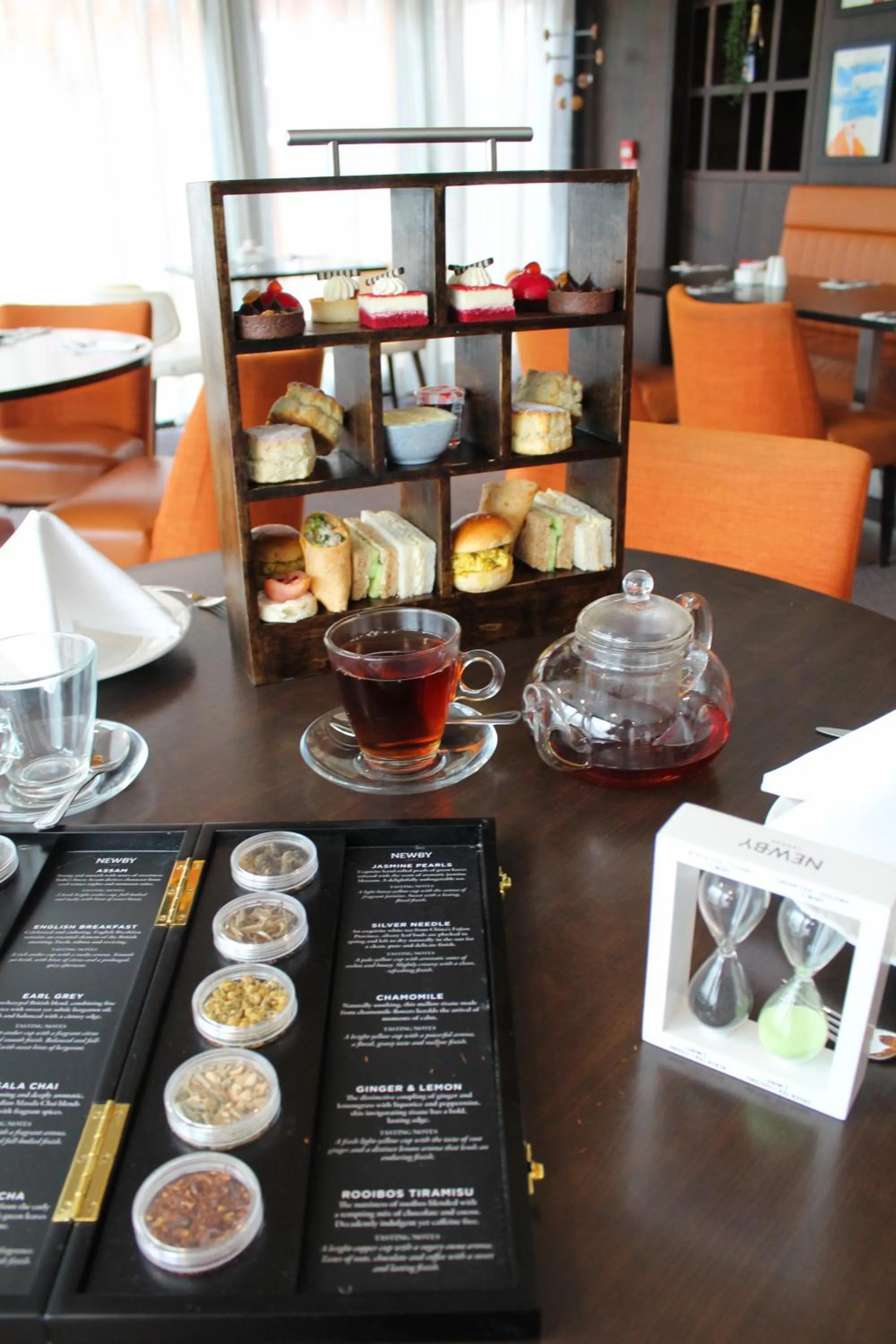 Restaurant/places to eat in DoubleTree by Hilton London Ealing