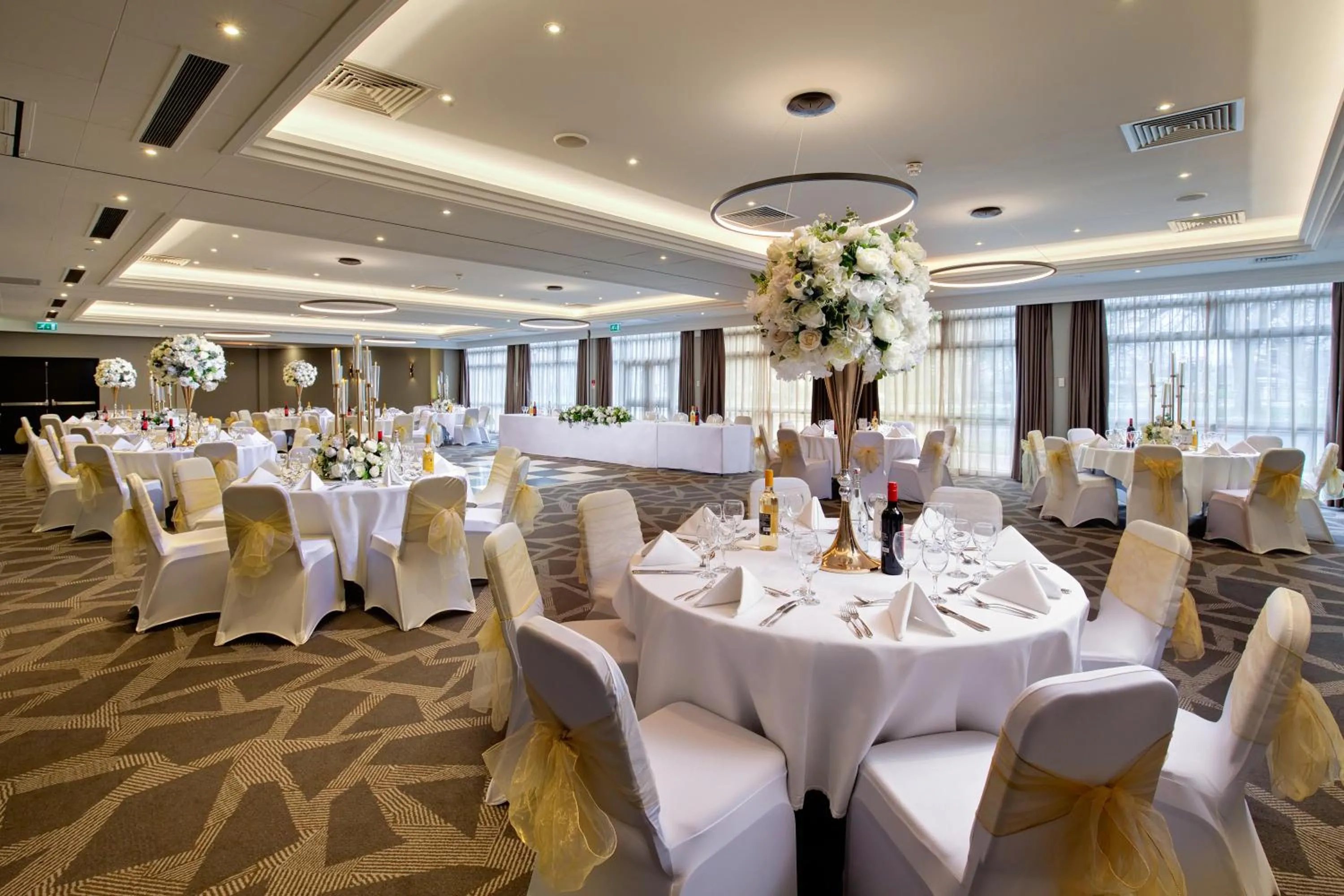 wedding in DoubleTree by Hilton London Ealing