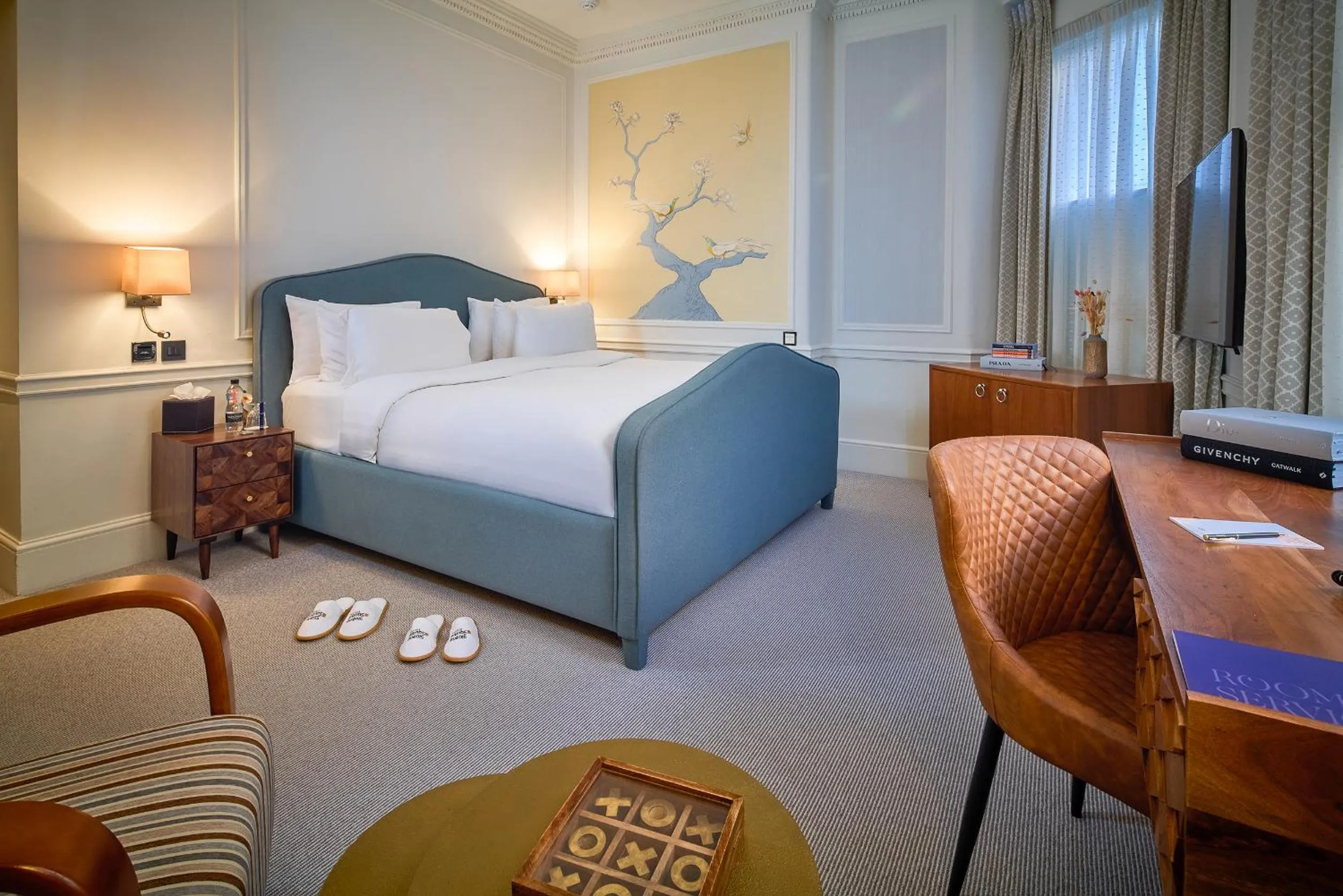 Bedroom, Bed in Sloane Square Hotel