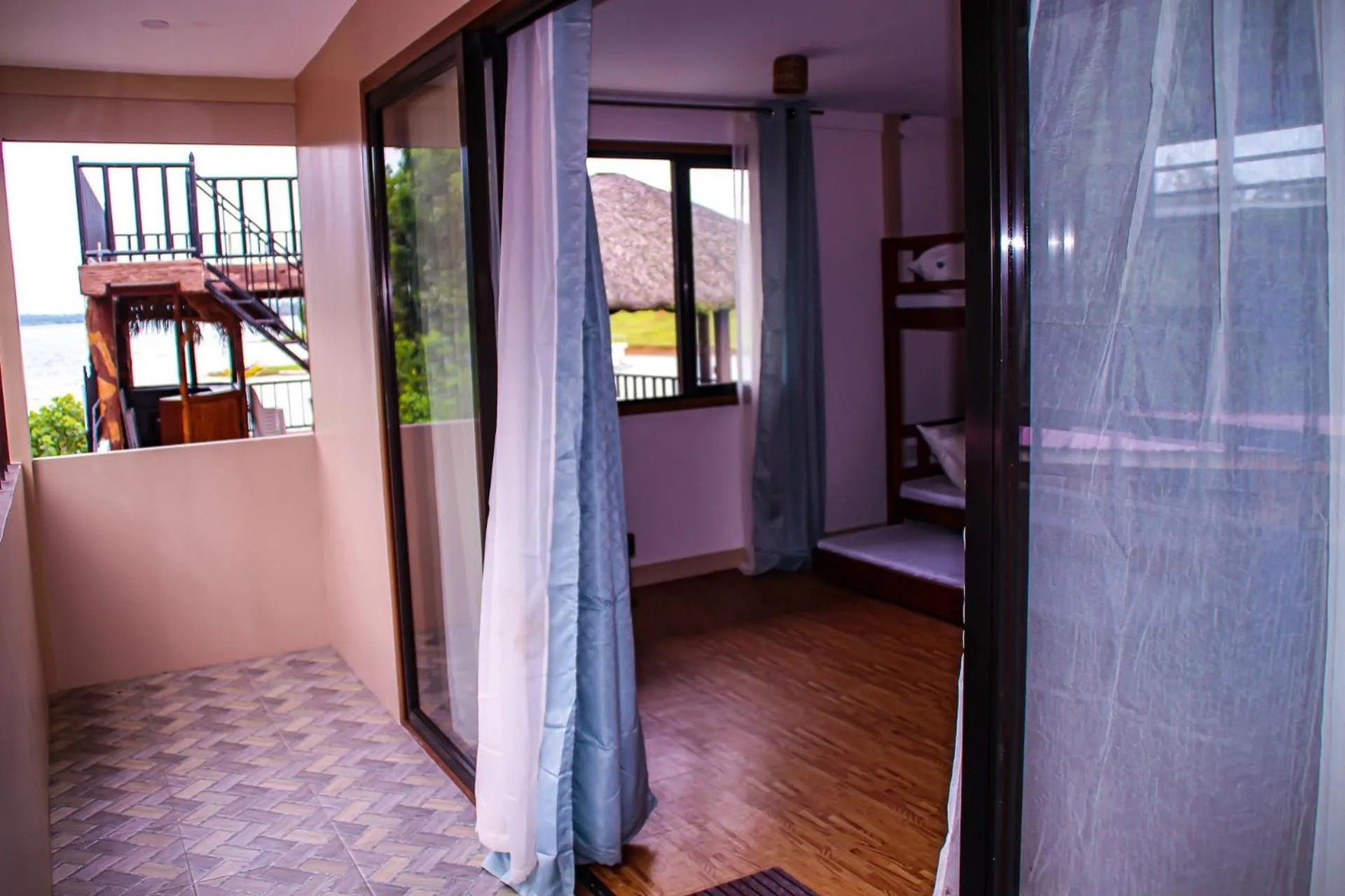 Camote's Lake Retreat